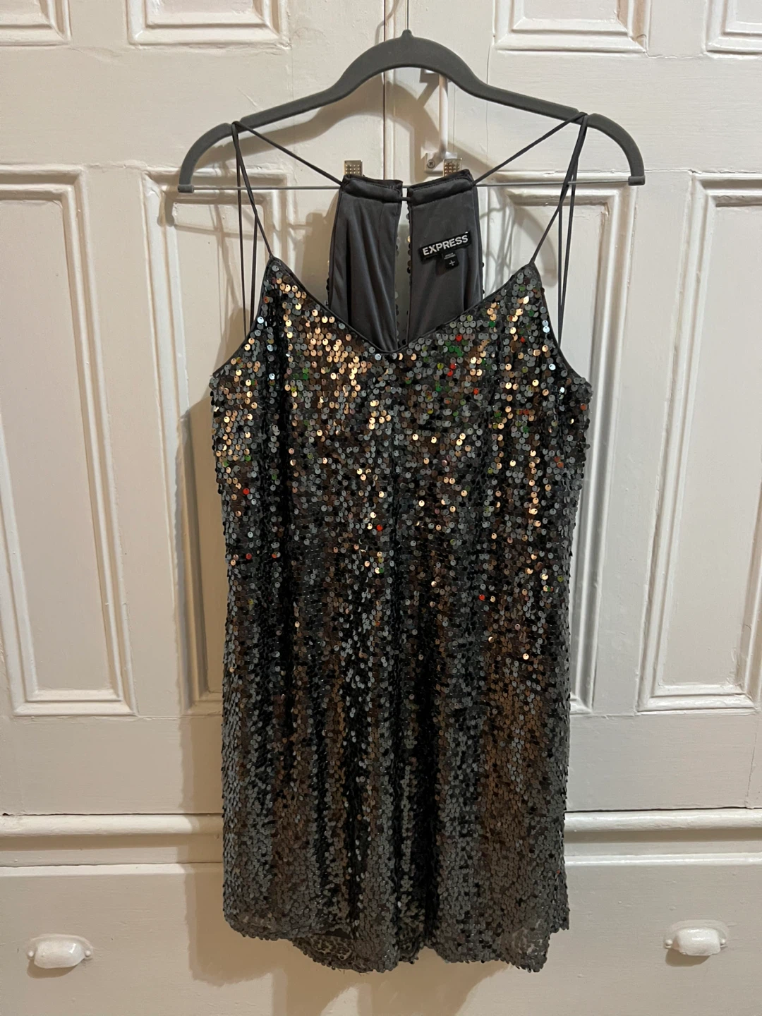 🪩 Express Sequin Dress - Size L