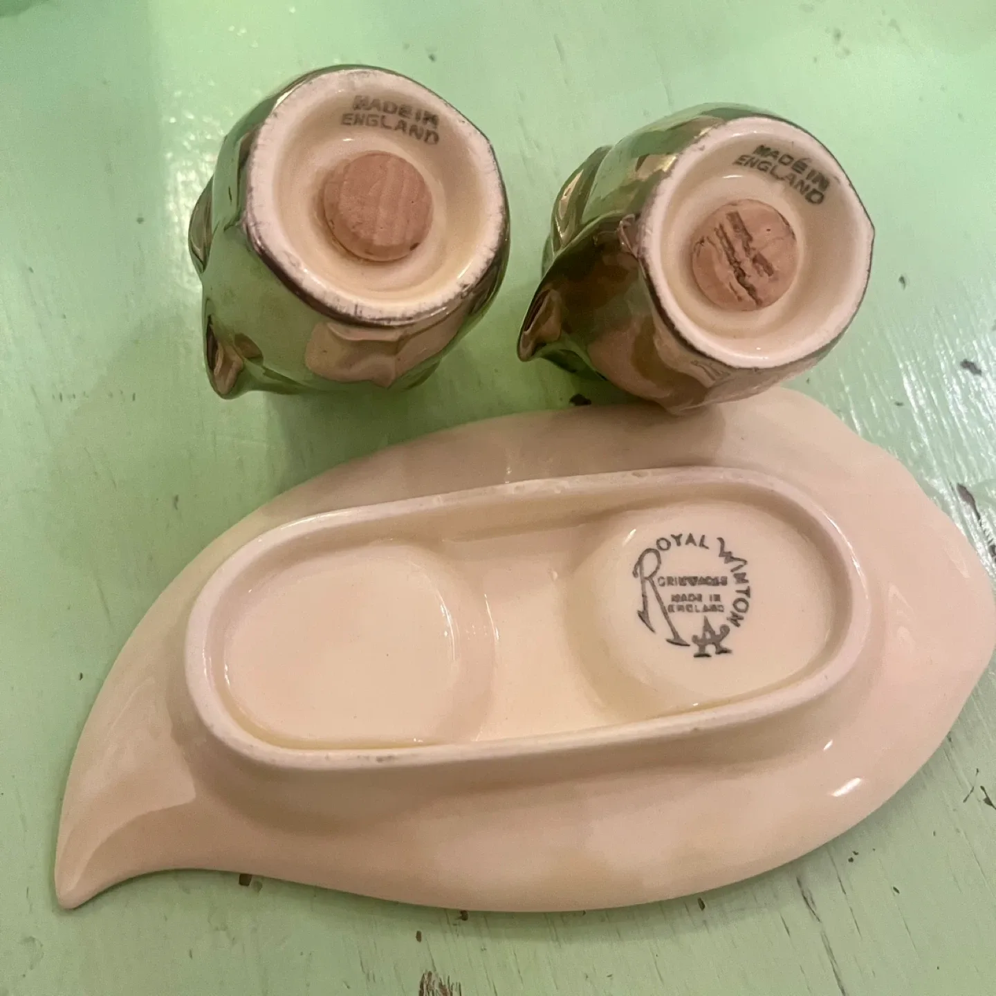 Royal Winton Salt & Pepper Set image indicator(3)