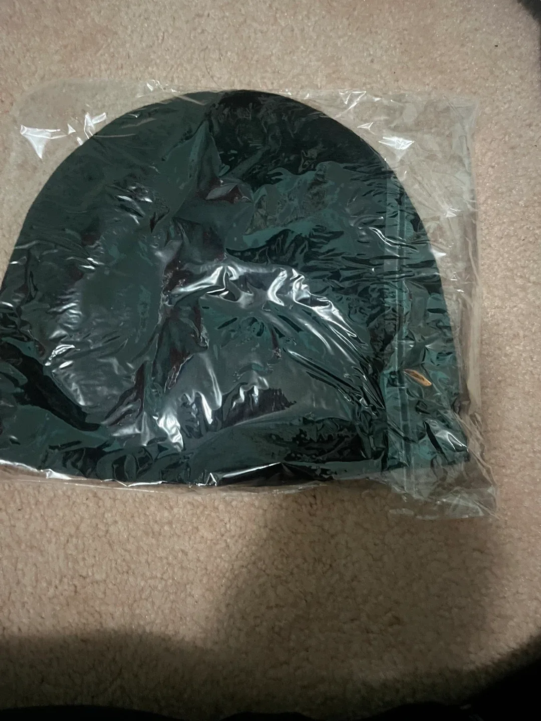 New Under Armour Beanie - Black thumbnail