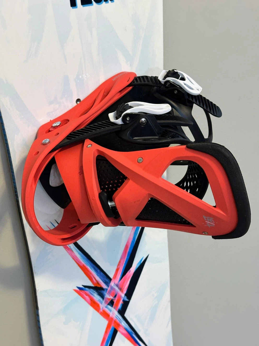 2023 Lib Tech Ryme Snowboard 147cm + Lexa Bindings - photo 3