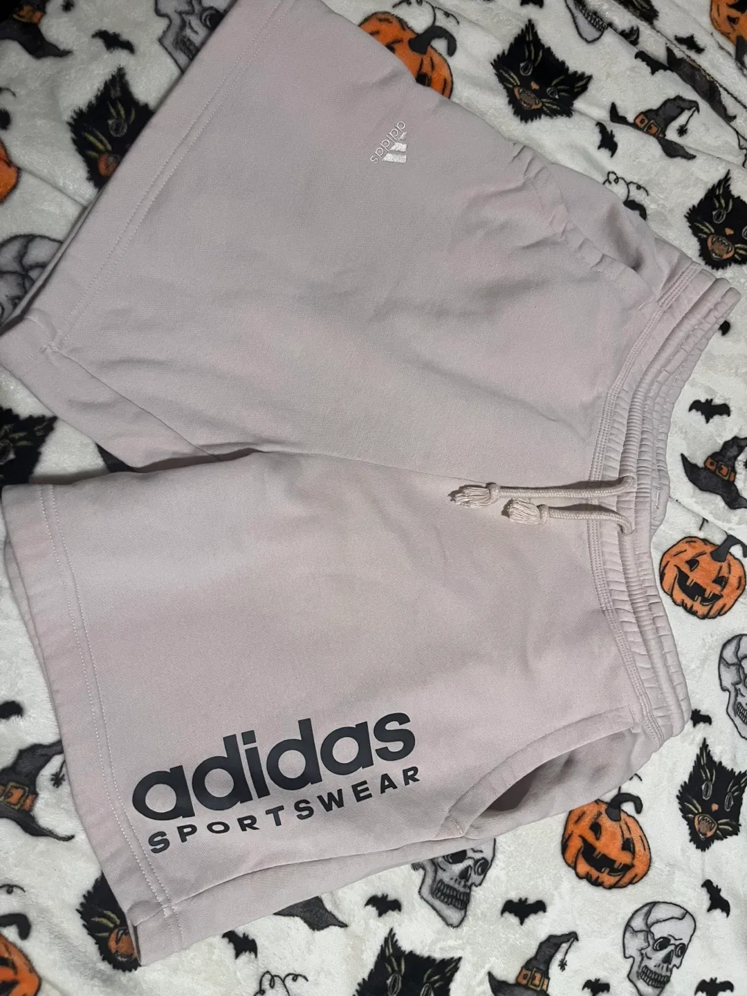 Adidas Sportswear Shorts - Size L thumbnail