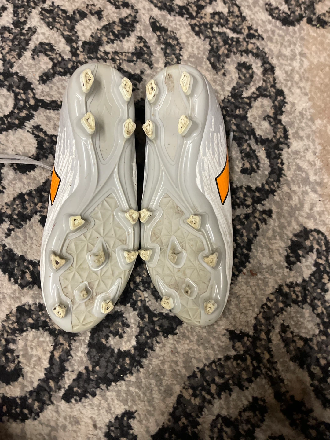 Diadora Soccer Cleats - Size 8 - photo 3