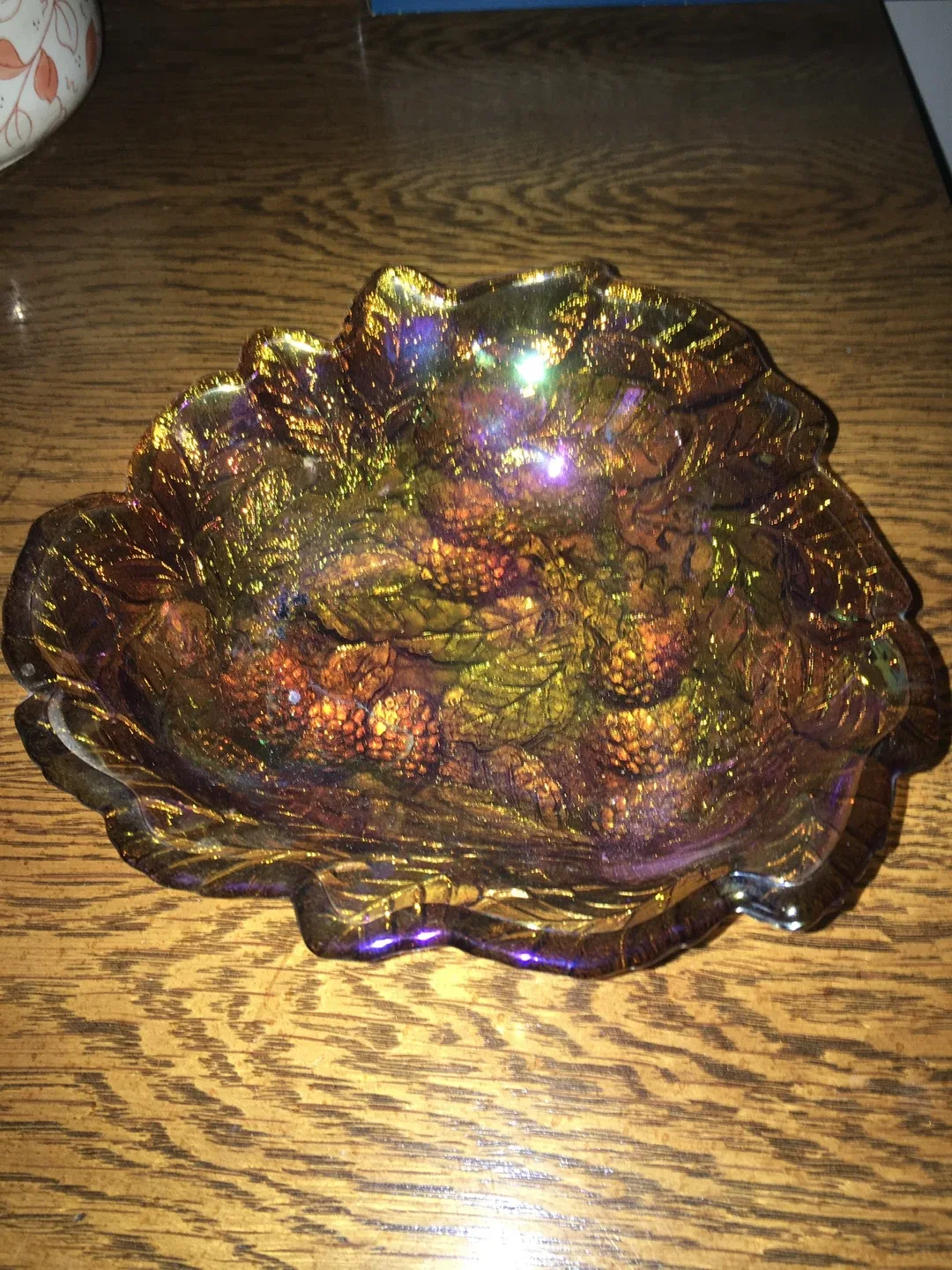 Vintage Carnival Glass Bowl image indicator(3)