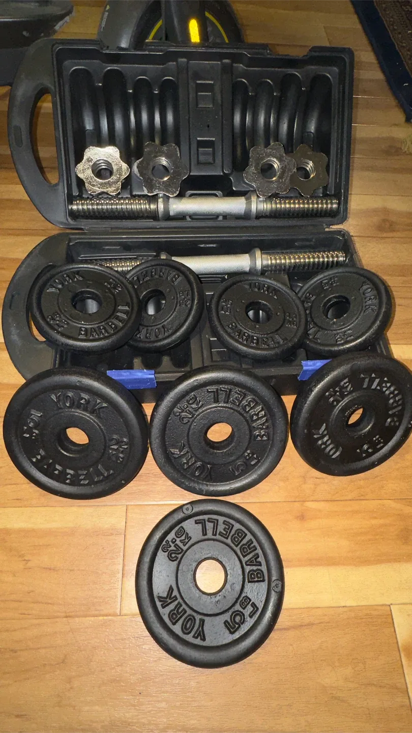 York Barbell Weight Set with Case 42lb