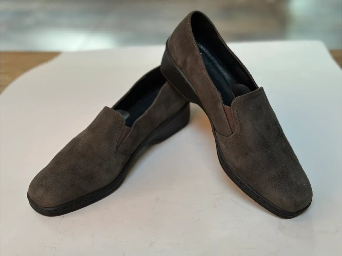 Ara Suede Slip-on Shoes - Size : UK 6/ EUR 39 / US 8-8.5 image indicator(3)