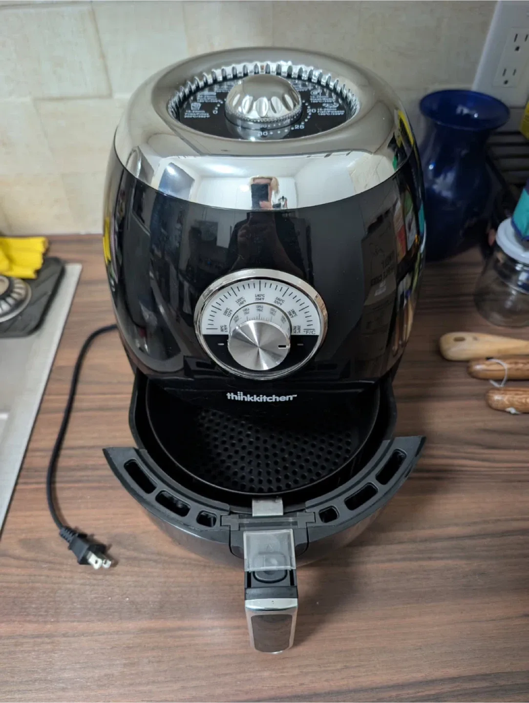 Thinkkitchen Air Fryer thumbnail