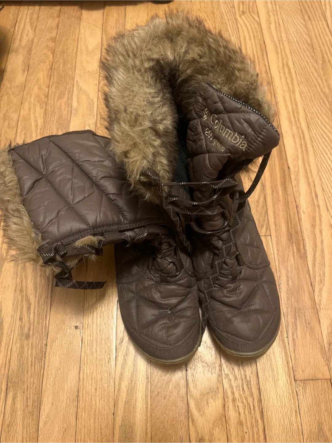 Columbia Women's BL3825-231 Boots Size 8 thumbnail