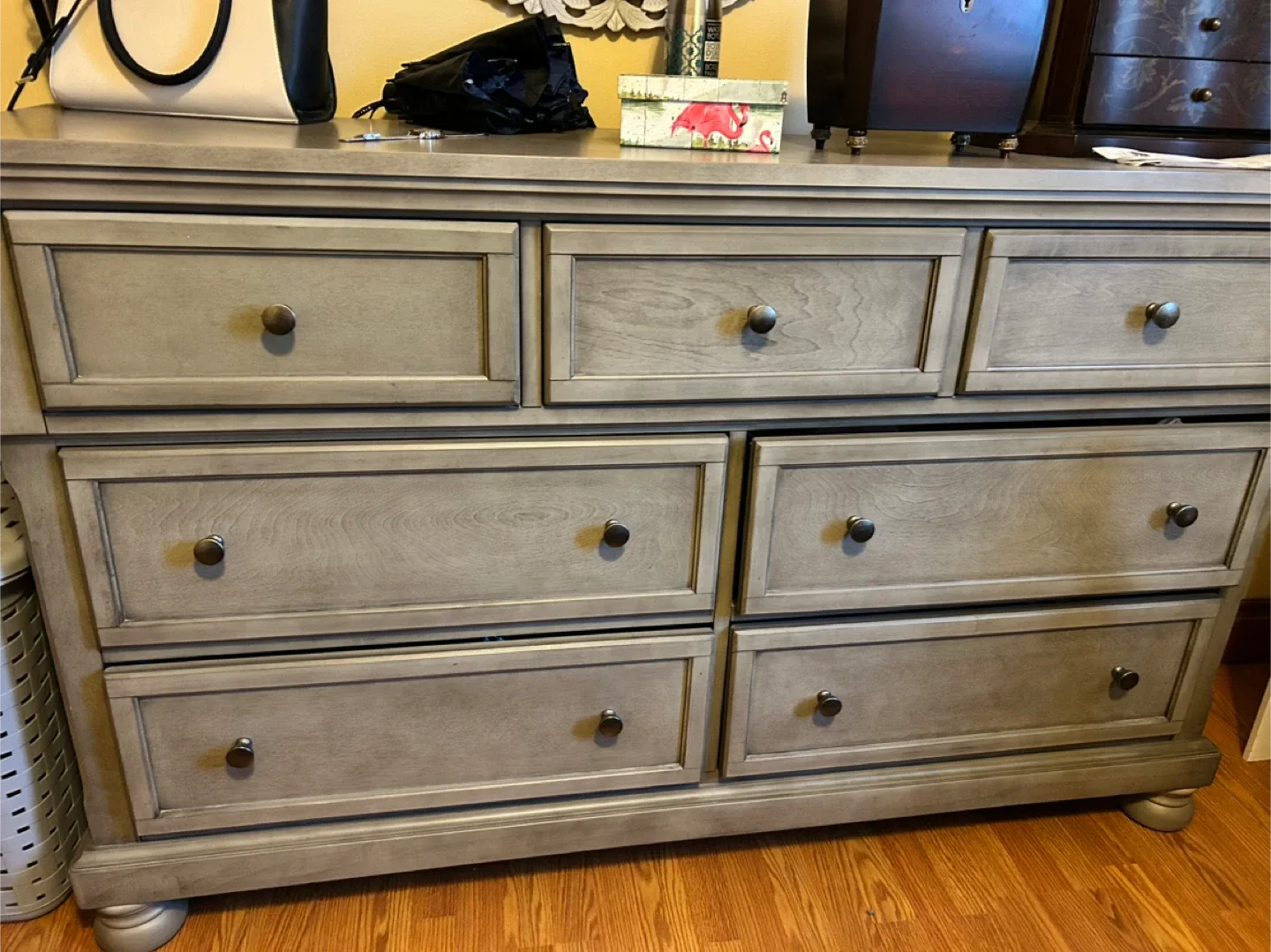Grey Wood Dresser with Drawers image indicator(2)