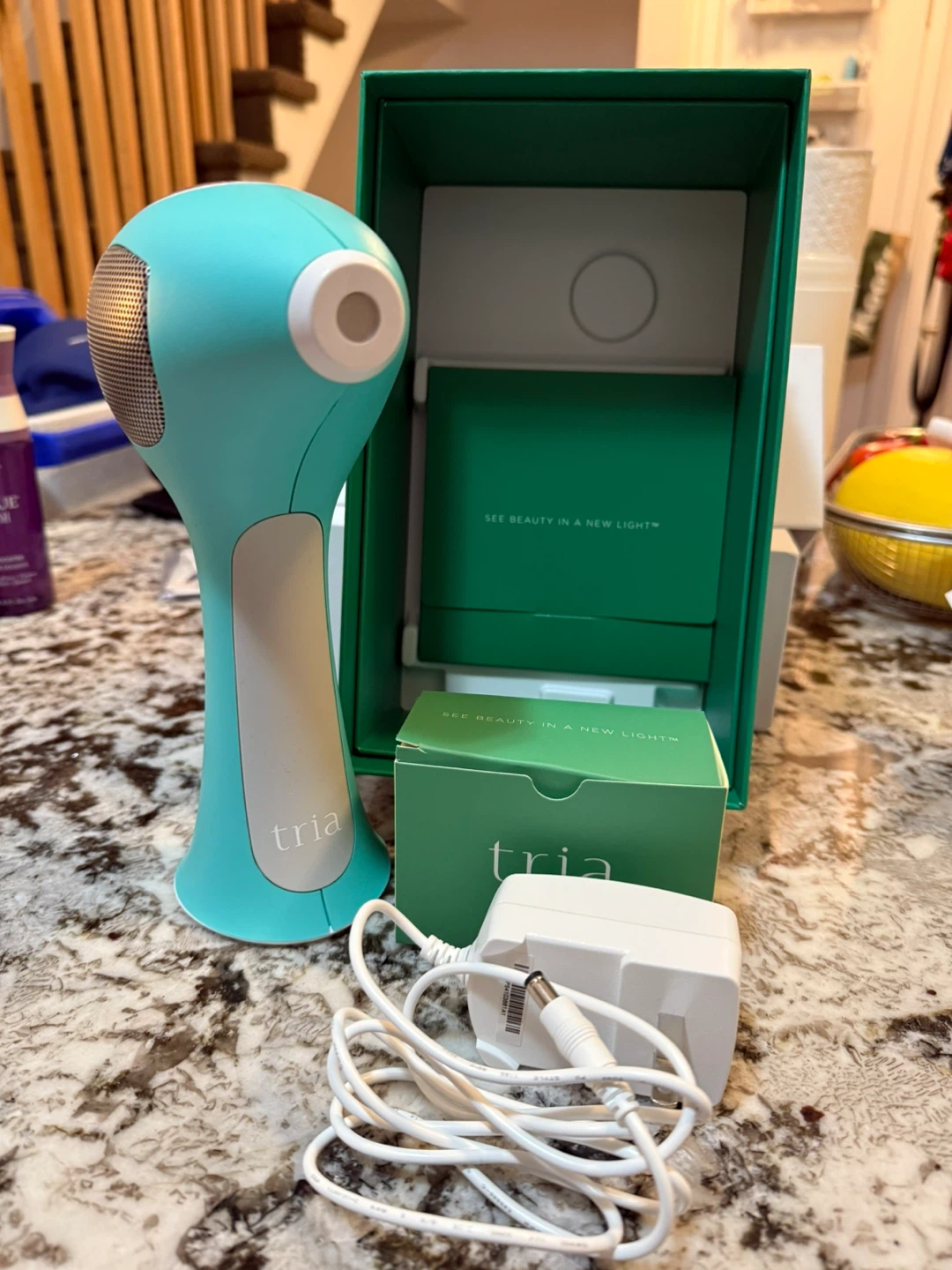 Tria Hair Removal Laser 4X – Turquoise (with box + charger) - photo 3