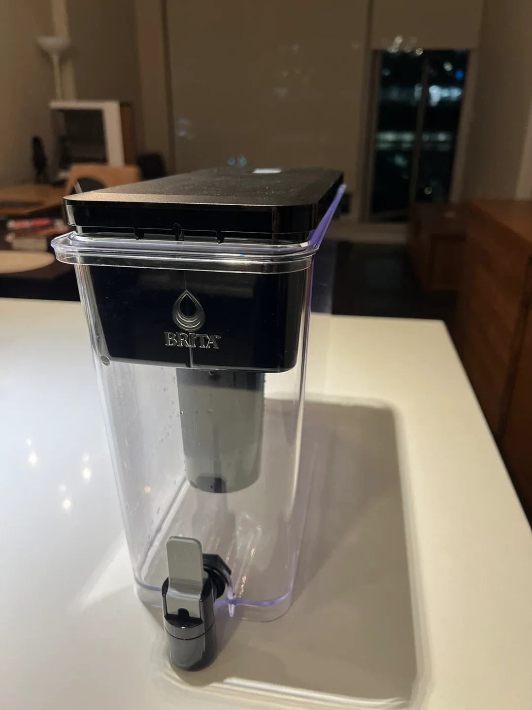 Brita Ultra Max 27-Cup Dispenser thumbnail