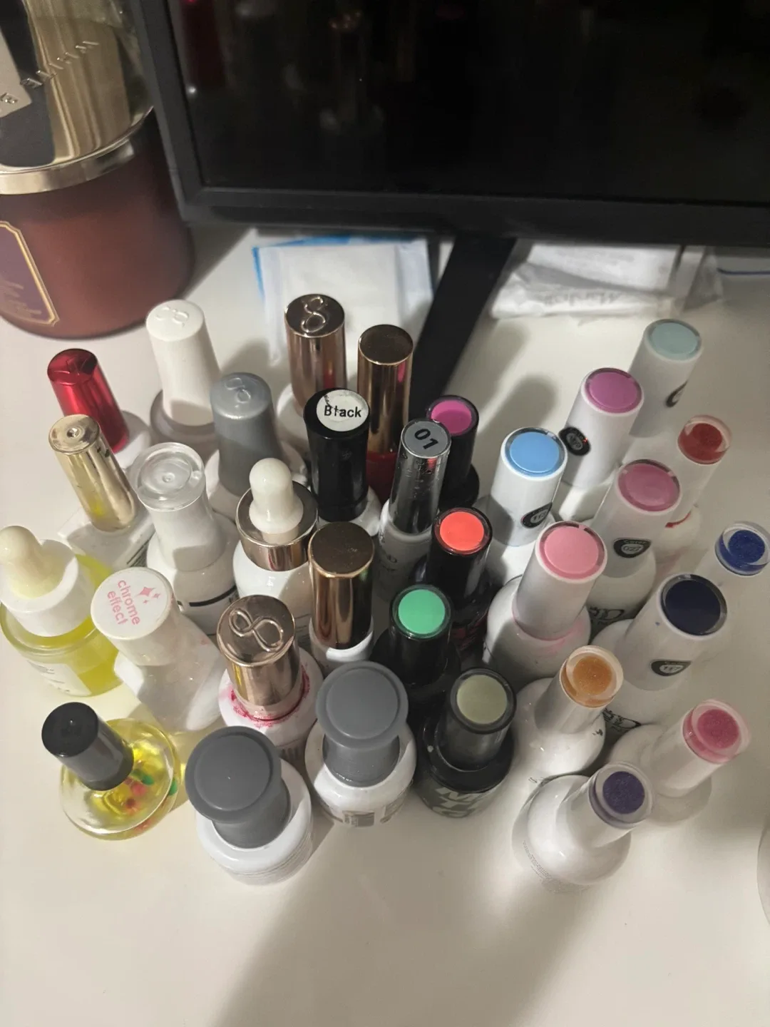 Variety of Nail Polish Gel image indicator(7)