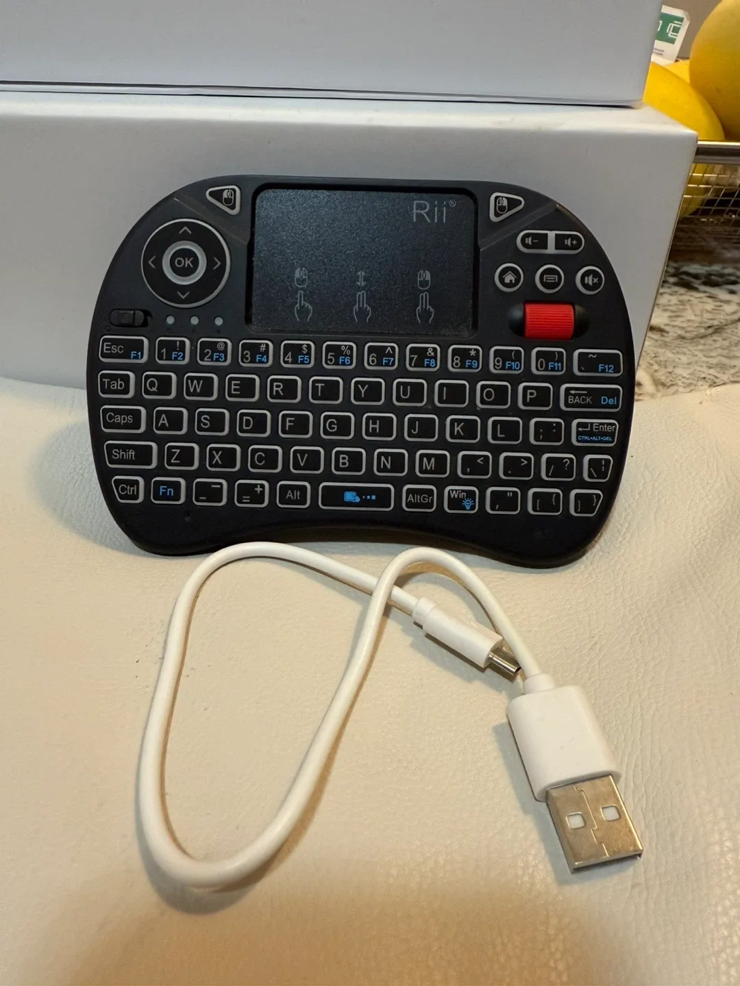 Rii Mini Wireless Keyboard with Touchpad + USB Receiver thumbnail