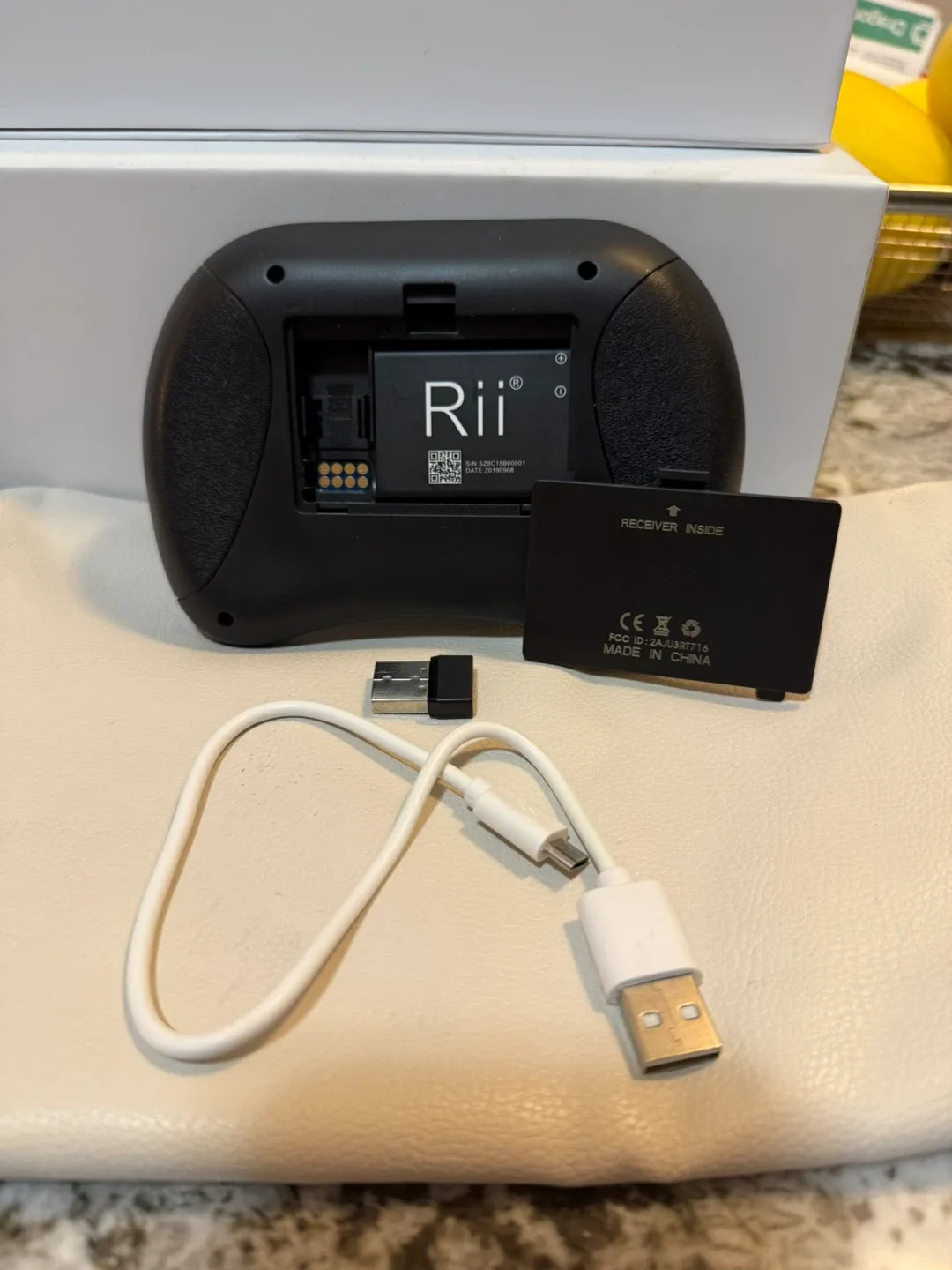 Rii Mini Wireless Keyboard with Touchpad + USB Receiver image indicator(4)