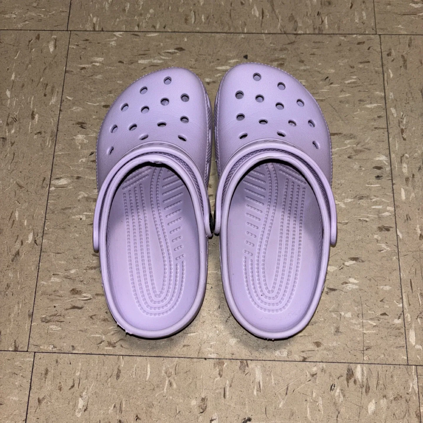 Kids Crocs Classic Clog Lavender Size J1 image indicator(2)