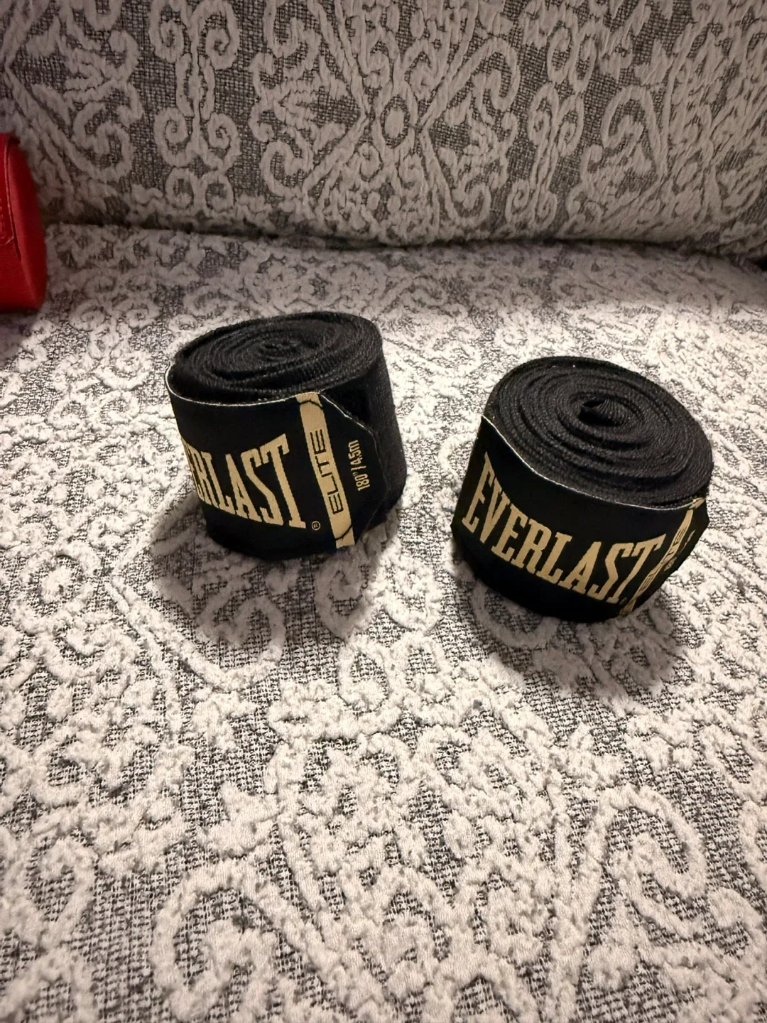 Everlast Elite Hand Wraps - 180" Black image indicator(3)