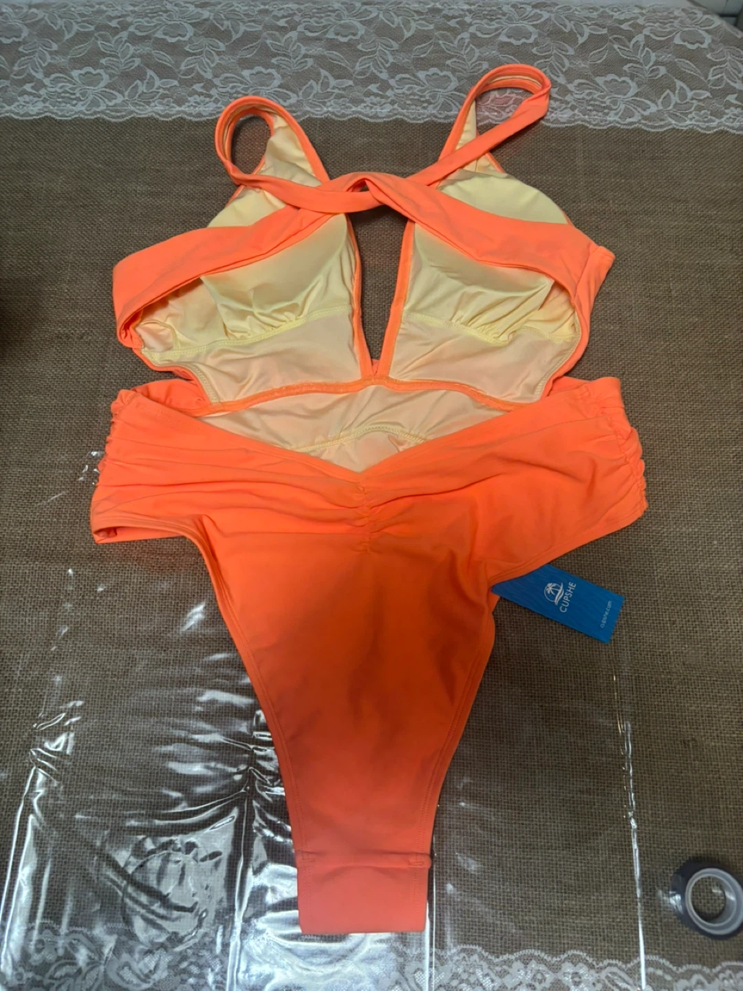 Cupshe Orange One Piece Swimsuit - Size L - New - photo 3