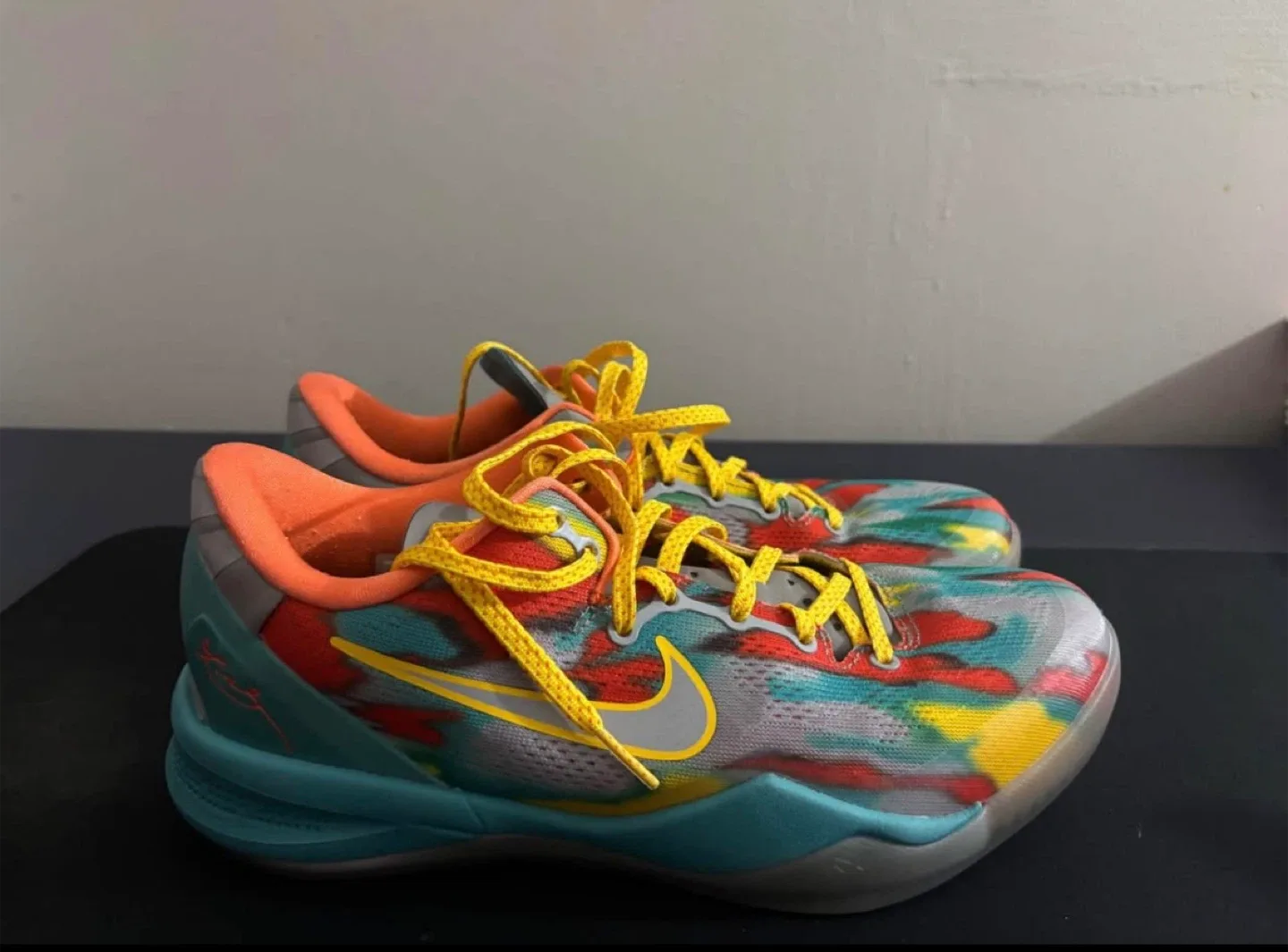 Nike Kobe VIII 8 Protro Venice beach Size 8.5 image indicator(5)