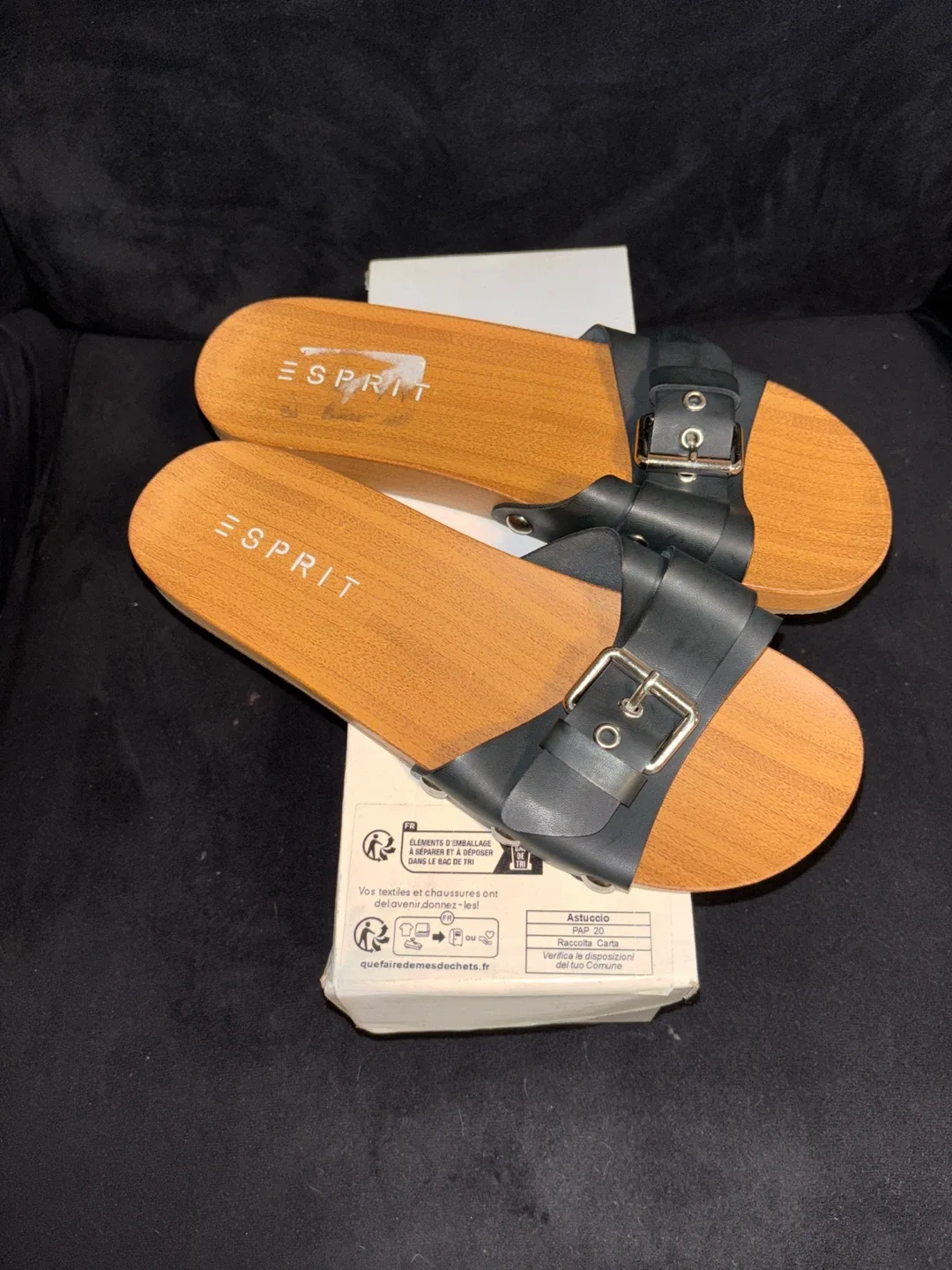 Esprit Black Leather Buckle Sandals - Size 7 thumbnail