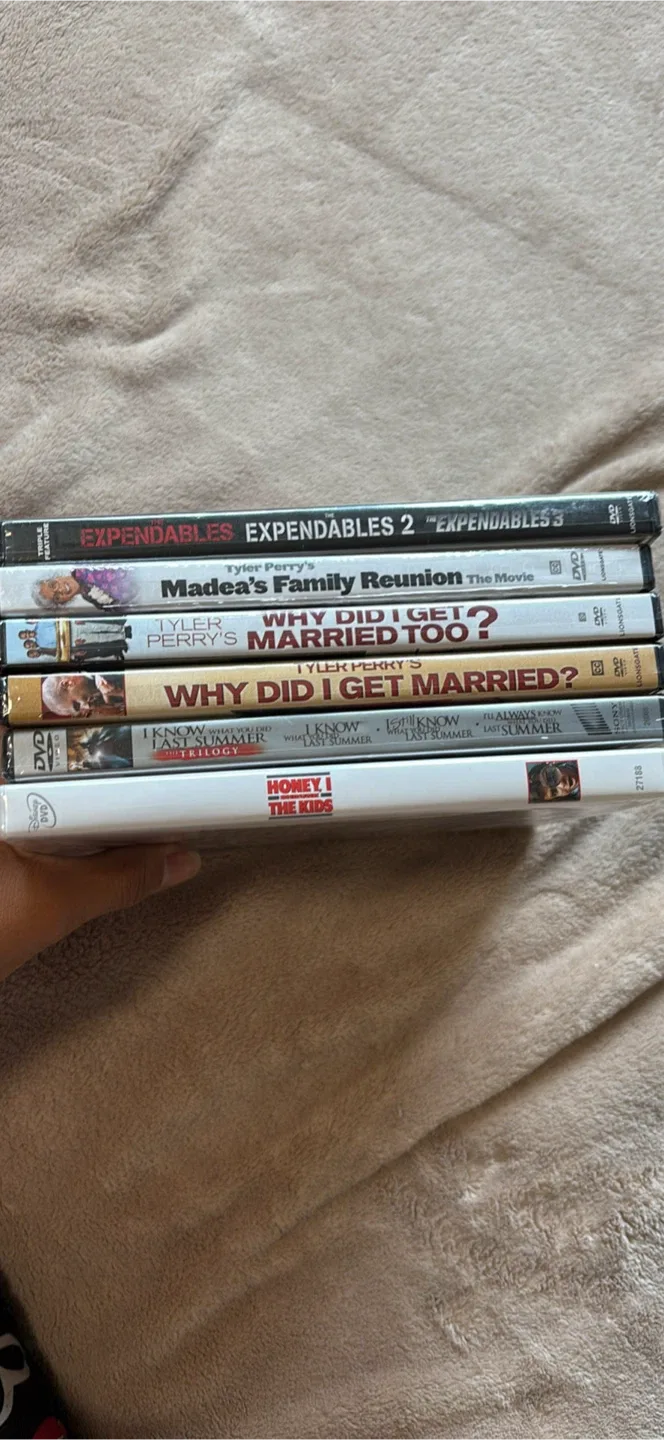 (DVD BUNDLE) Tyler Perry's DVDs - Why Did I Get Married & More! thumbnail