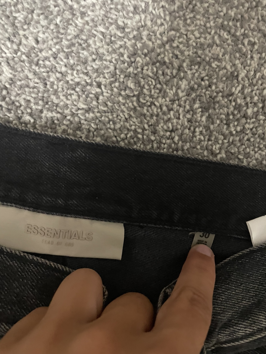 Essentials Fear of God Black Denim Shorts, Size 30 - photo 3
