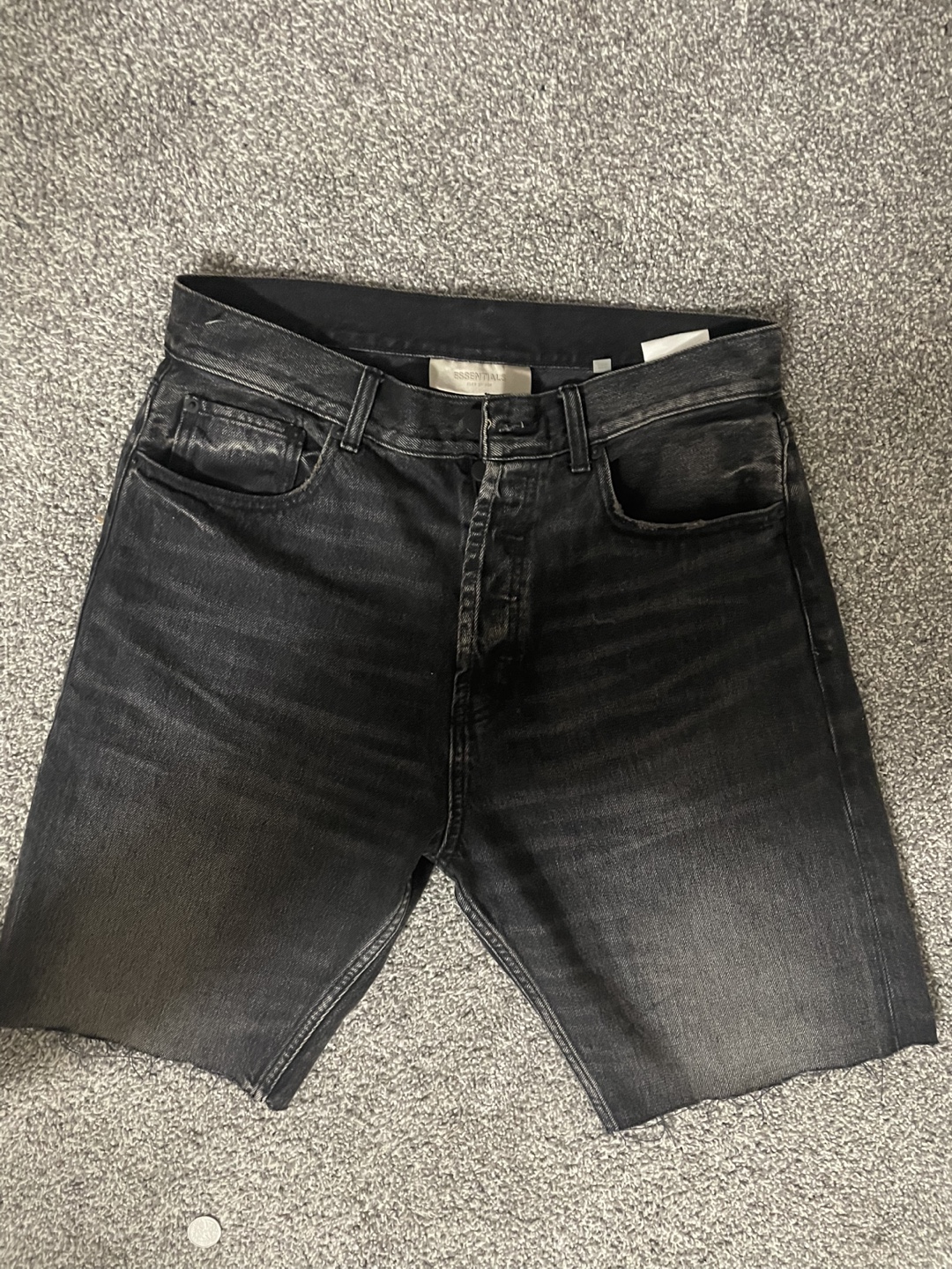 Essentials Fear of God Black Denim Shorts, Size 30 - photo 4