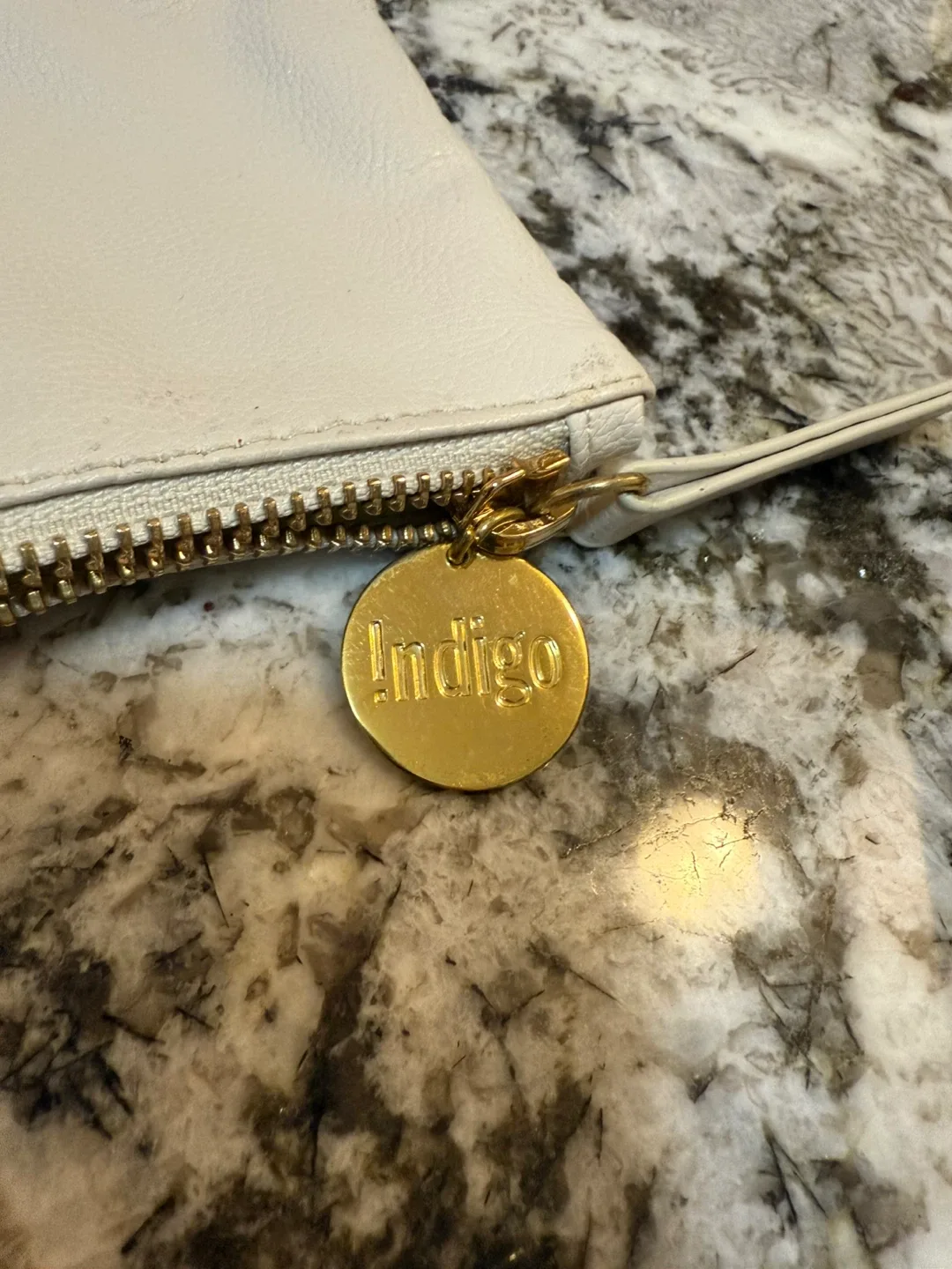 Indigo Faux Leather Pouch – Cream image indicator(2)