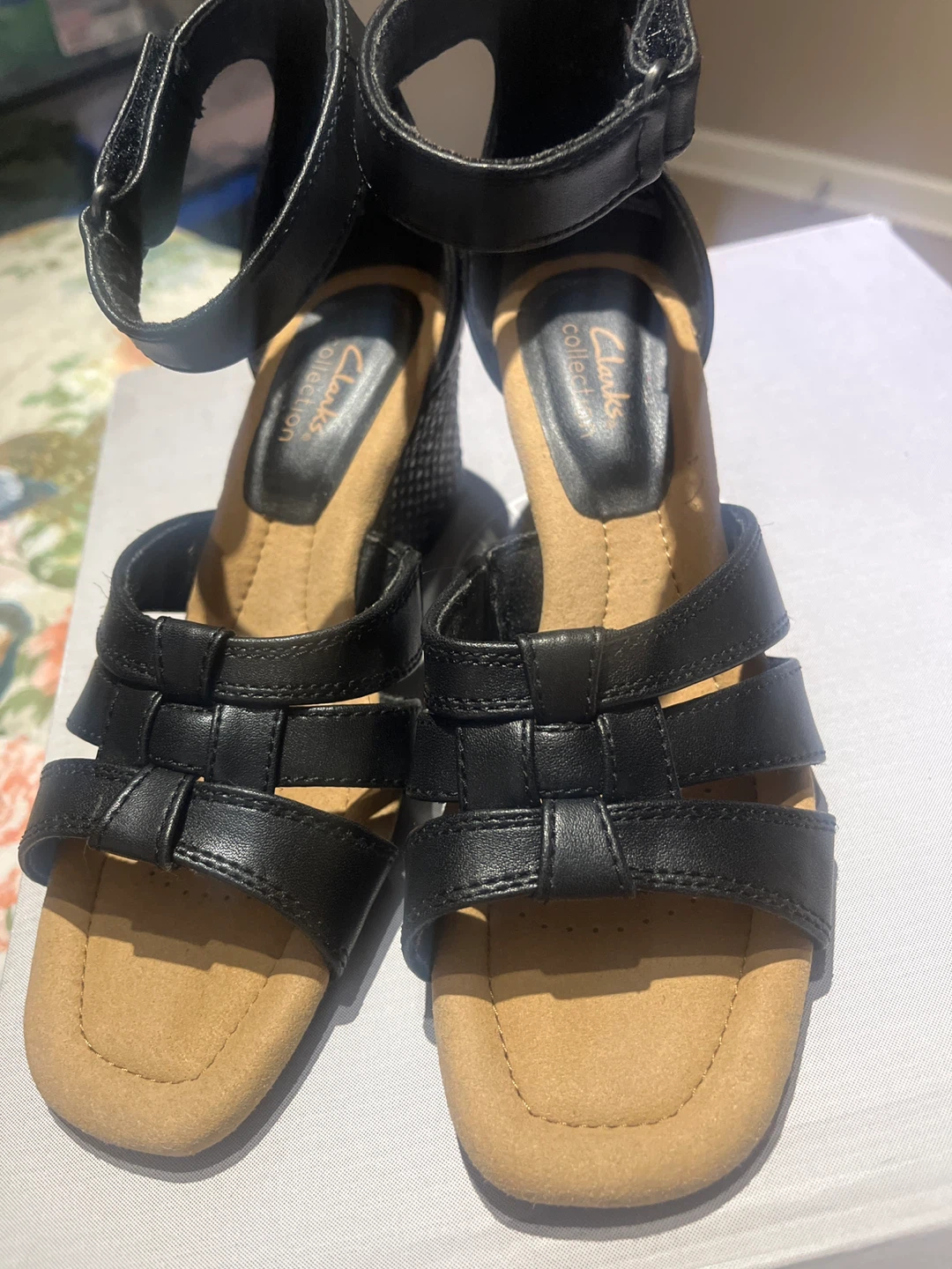 Clarks Collection Black Leather Sandals, Size 5 - photo 2