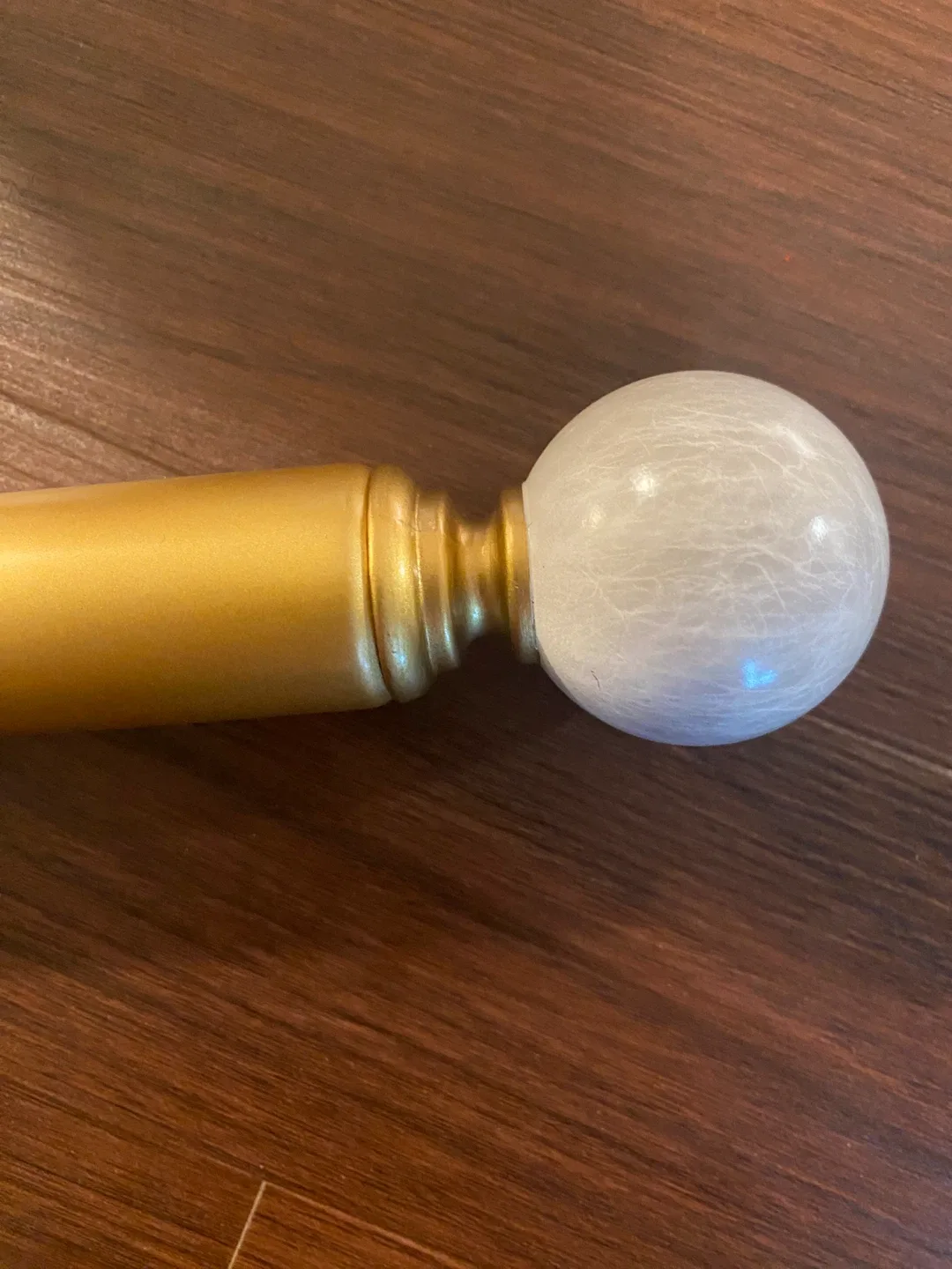 Golden Curtain Rod Assembly 66"-120" image indicator(3)