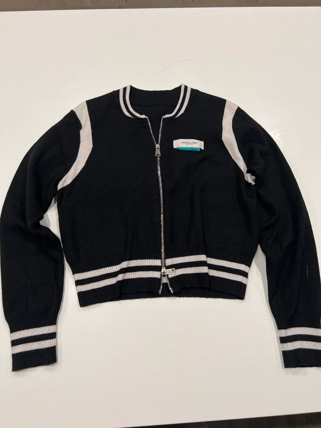 Denim&Classic Black & White Zip-Up Sweater thumbnail