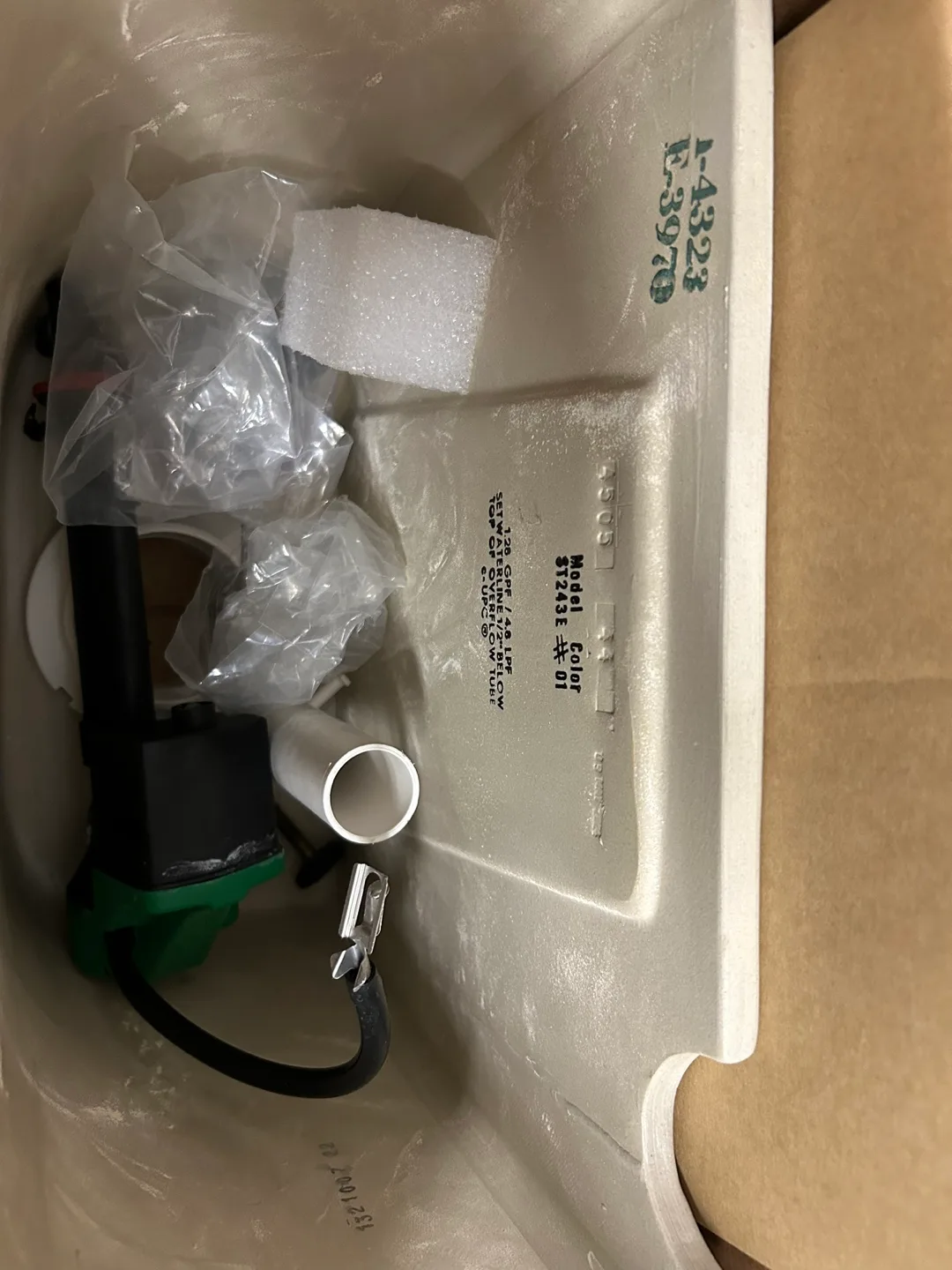 Toto ST243E#01 Entrada Toilet Tank - White image indicator(5)