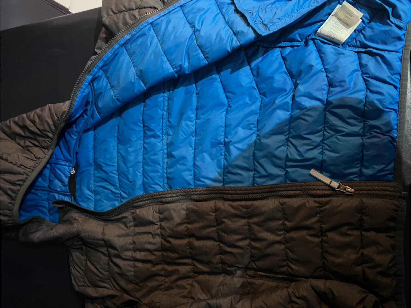 Paradox Puffer Jacket - Size XL/TG image indicator(4)