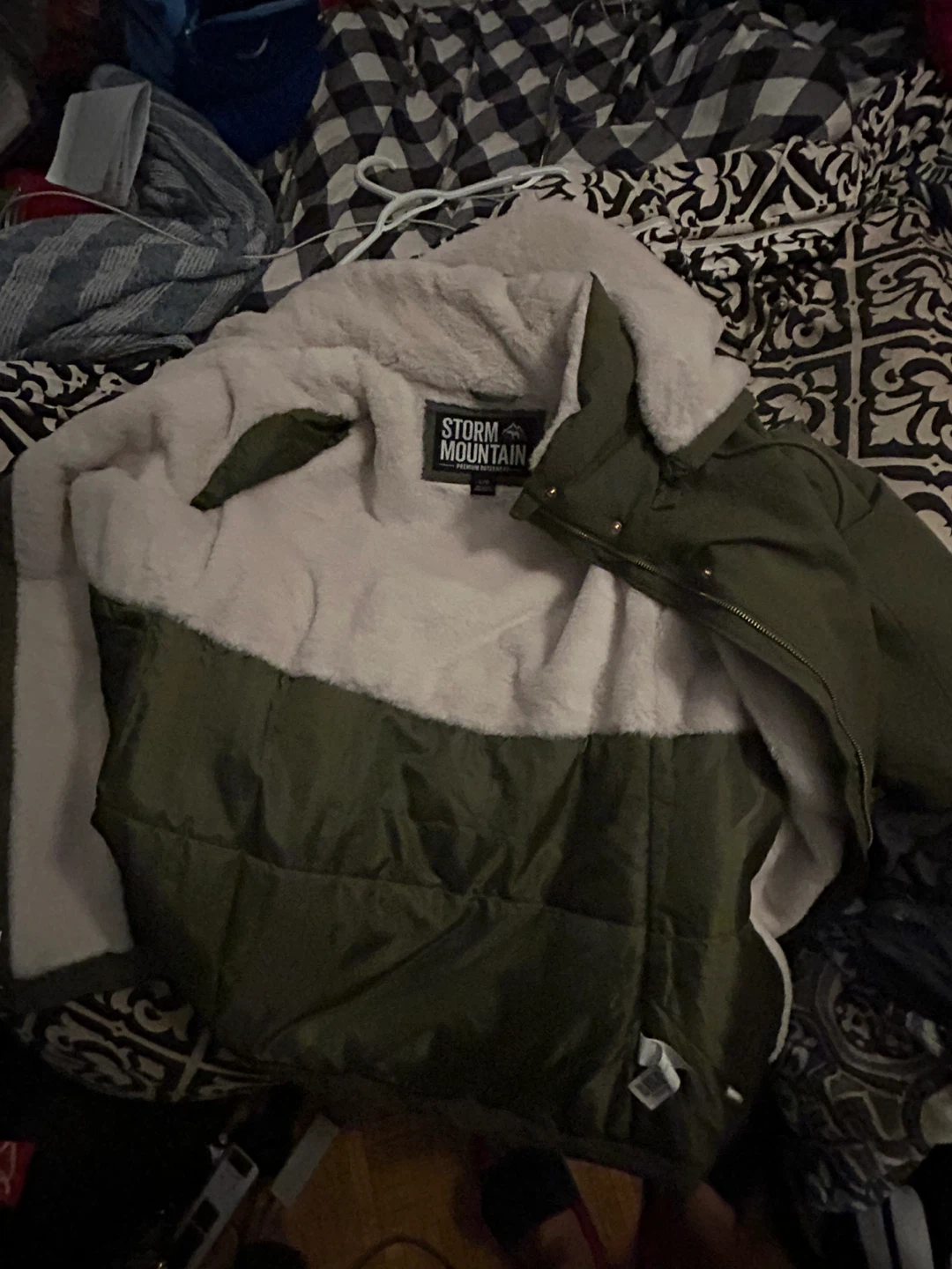 Storm Mountain Olive Green Winter Coat - photo 2