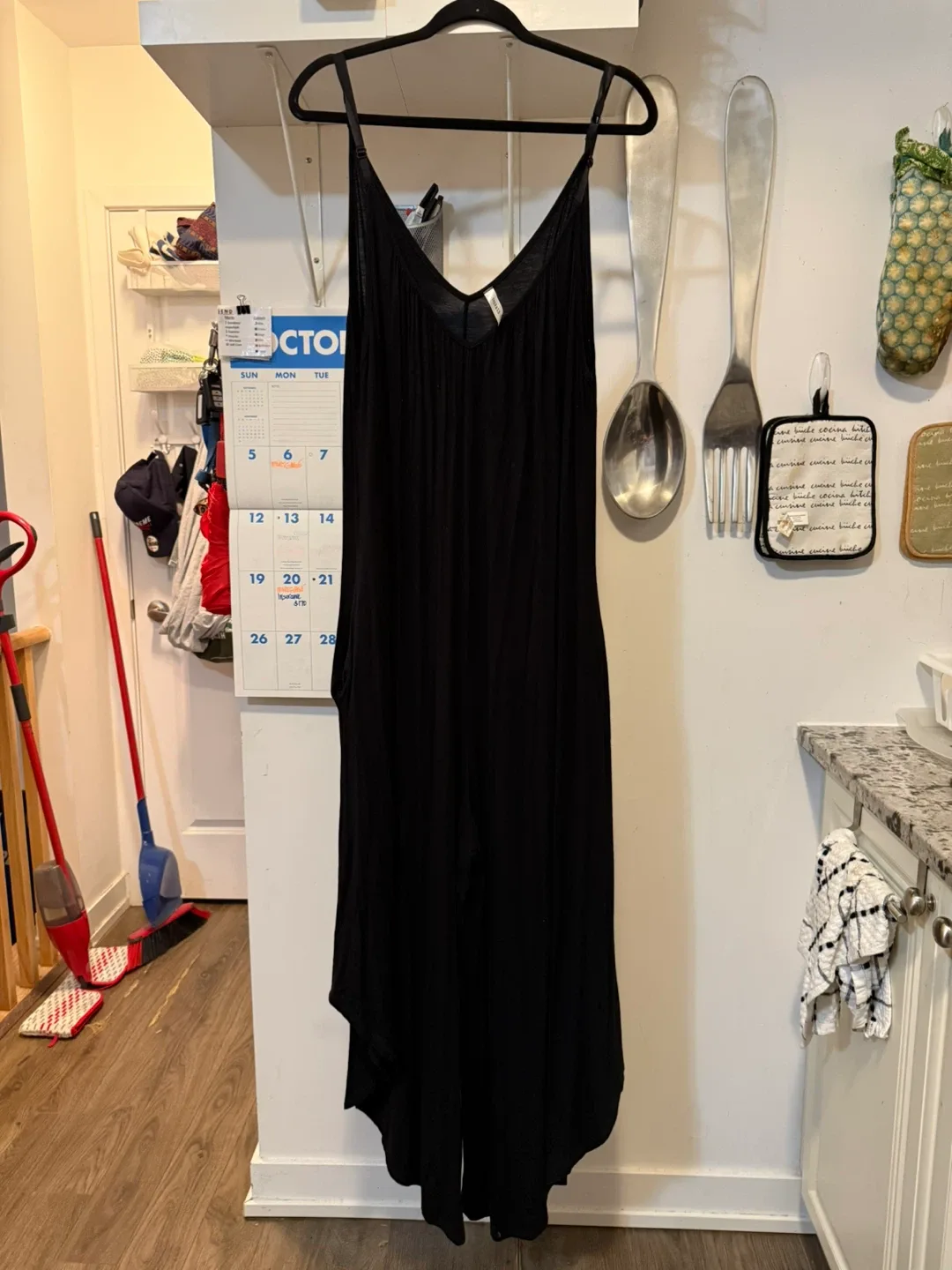 Emerald Black Wide-Leg Jumpsuit – Size 2X image indicator(6)