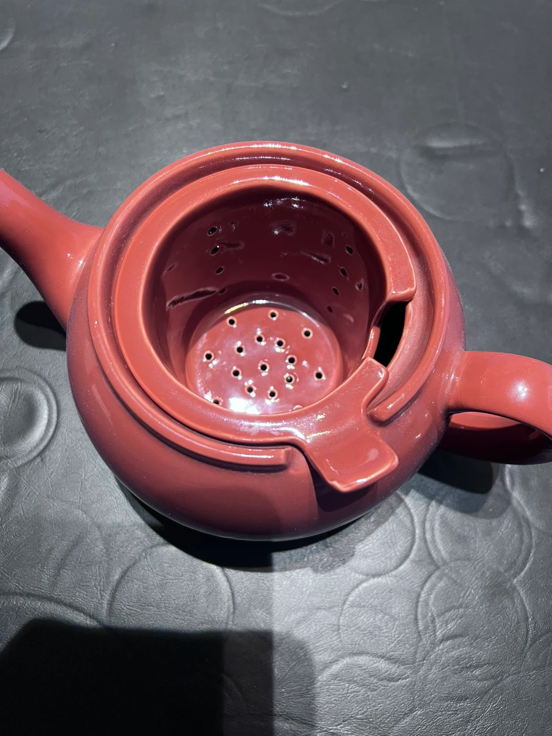 Red Ceramic Teapot - photo 2