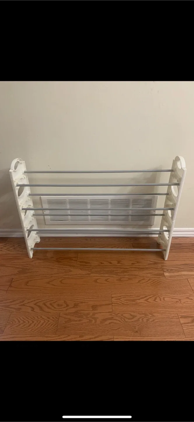 4-Tier Shoe Rack - Holds 16 Pairs of Shoes image indicator(2)