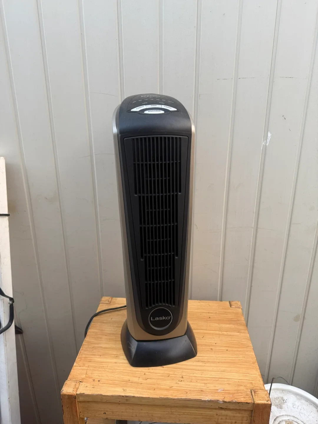 Lasko Tower Heater thumbnail