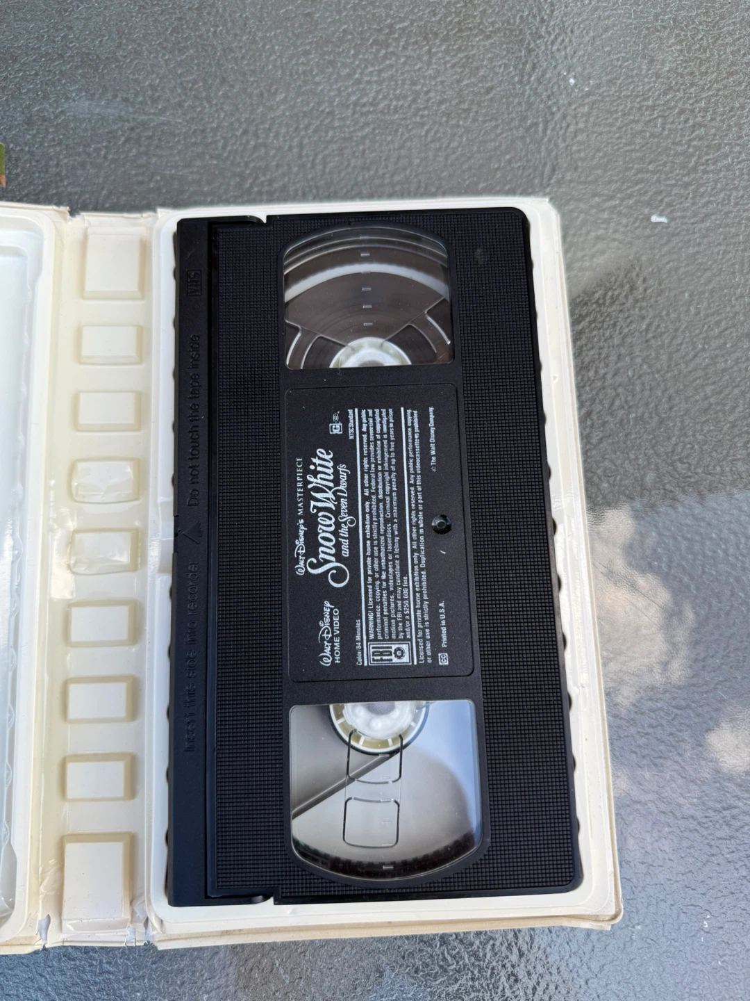 Walt Disney Snow White VHS Tape - photo 2