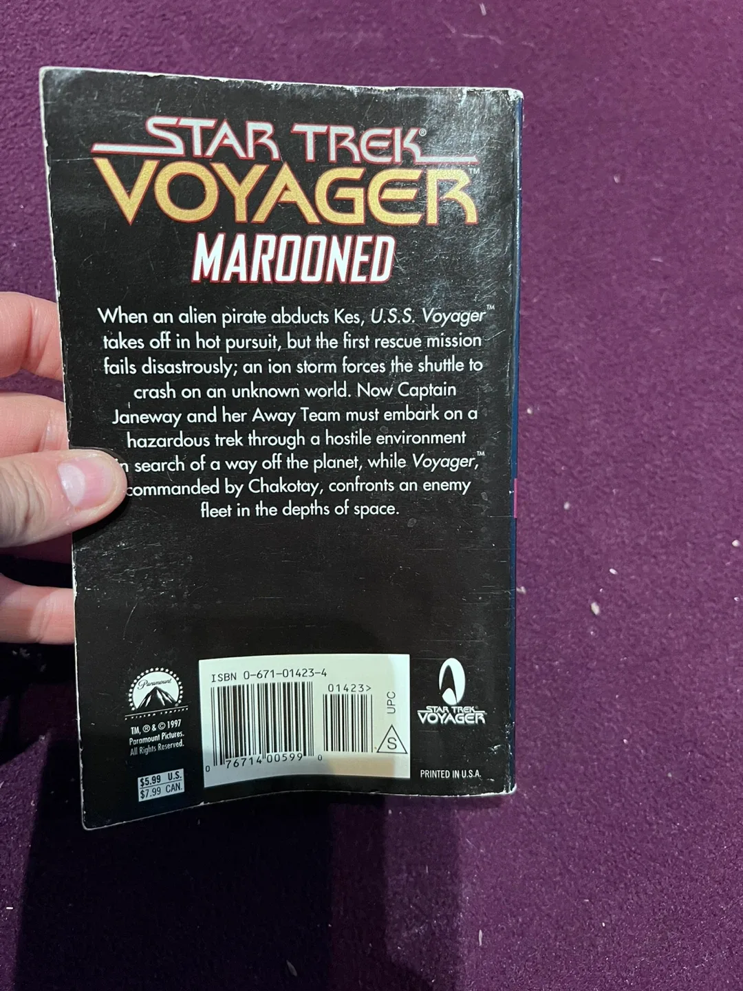 Star Trek Voyager: Marooned by Christie Golden image indicator(2)