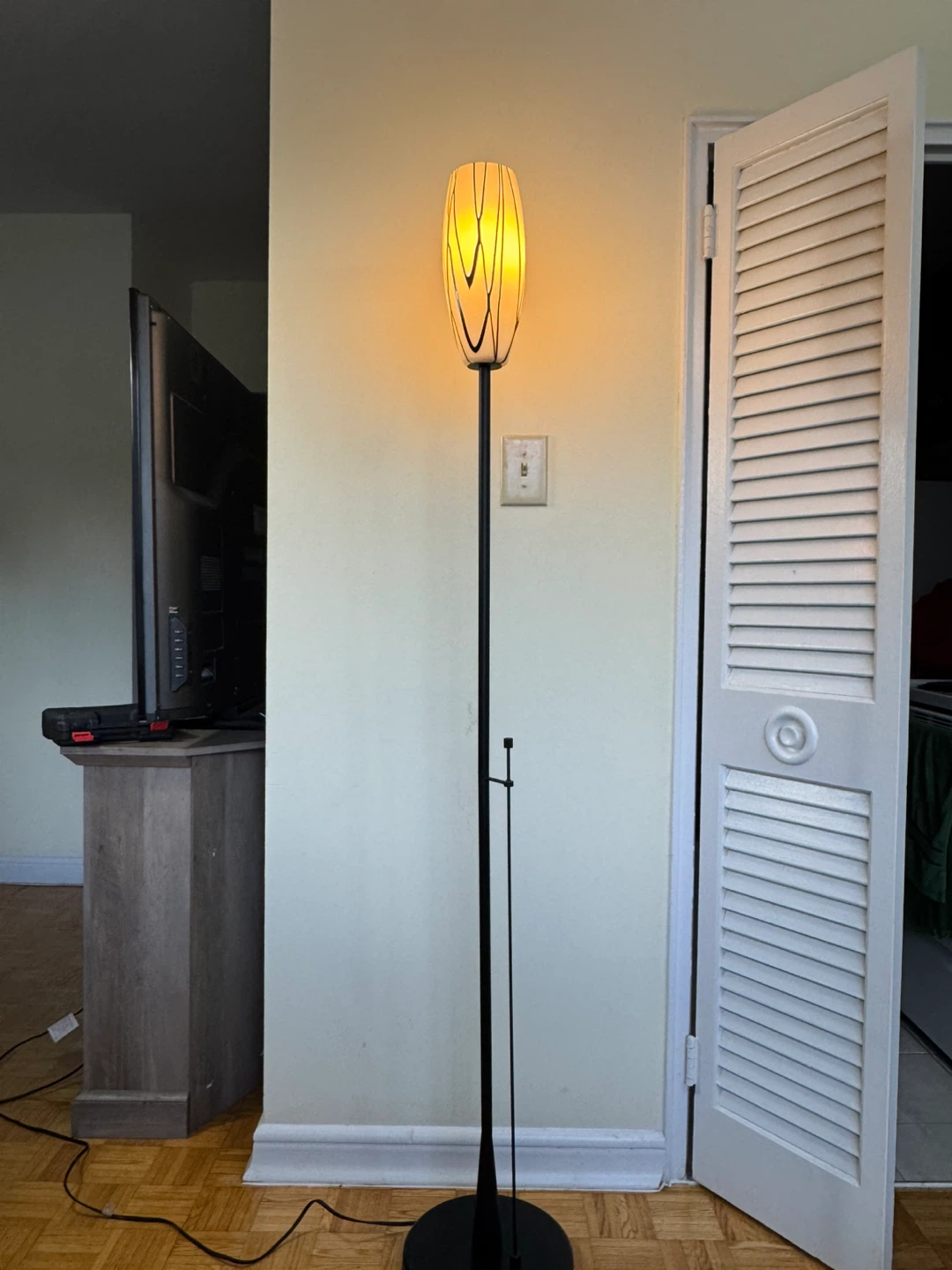 Kendal Floor Lamp - Black & White