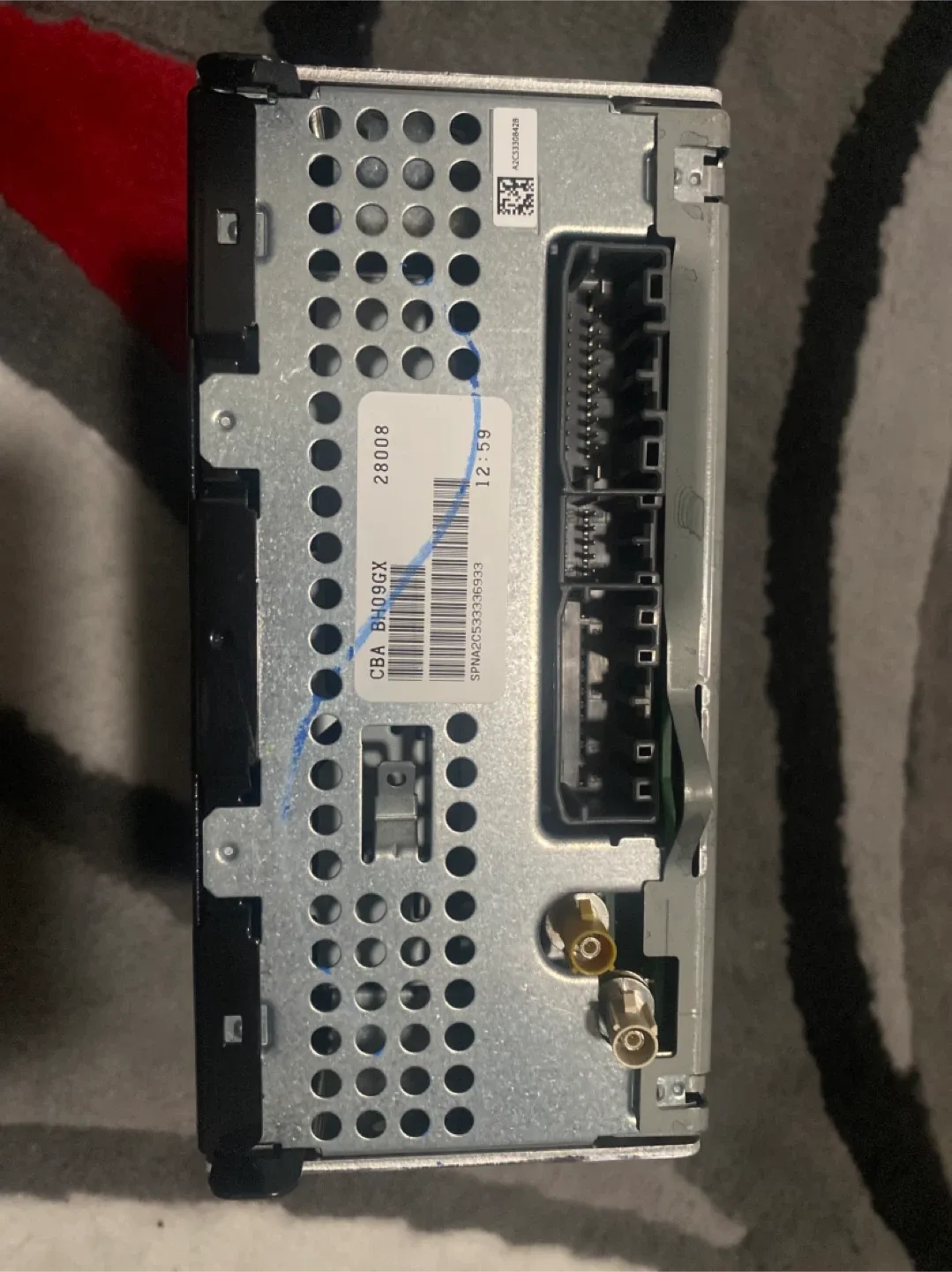 Chrysler/Daimler Car Radio P68021163AD image indicator(3)