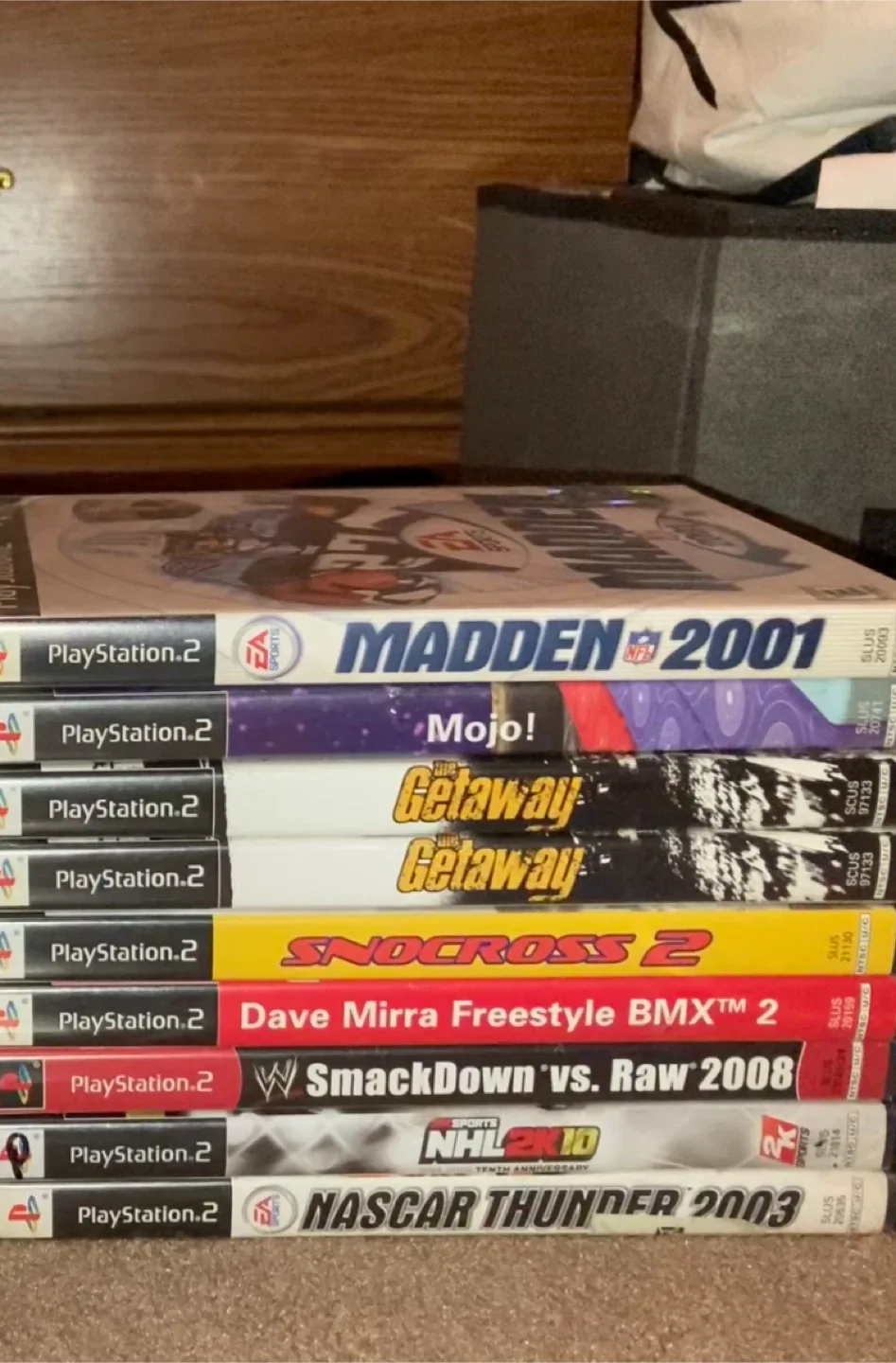 A Lot of 23 Playstation 2 Games looking to trade or negotiate image indicator(3)