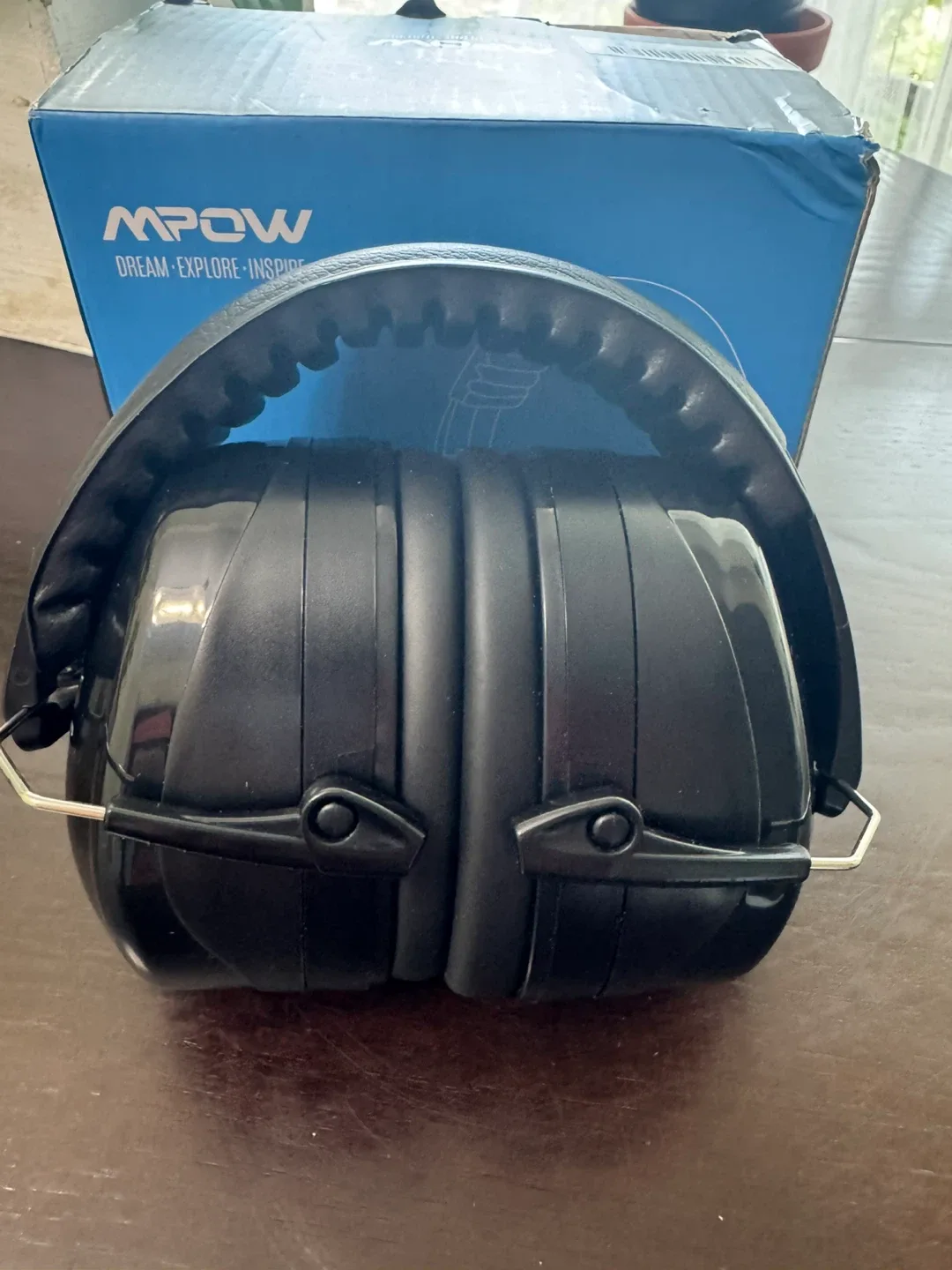 Mpow HM055A Ear Muffs SNR 34dB - Like New! image indicator(7)
