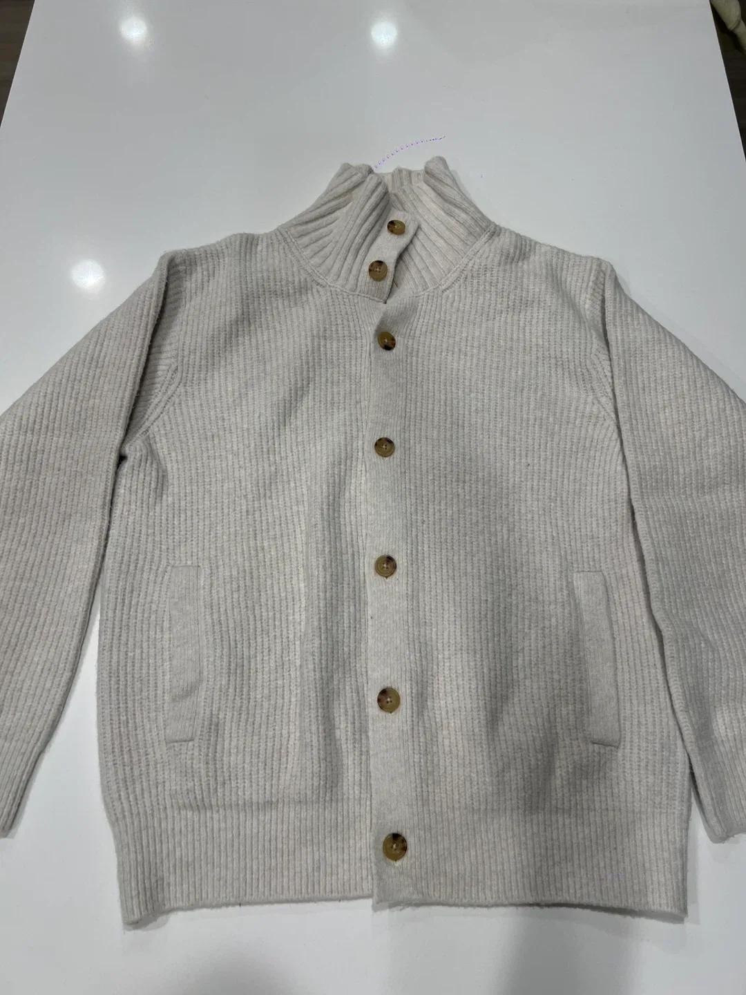 Uniqlo Beige Knit Button-Up Cardigan - Size L thumbnail