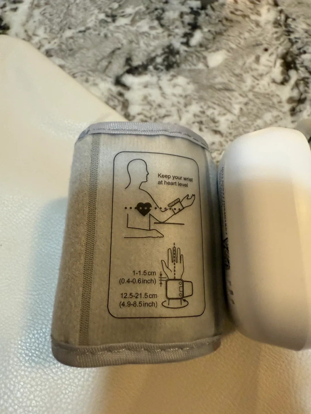 Relado Rechargeable Wrist Blood Pressure Monitor image indicator(6)