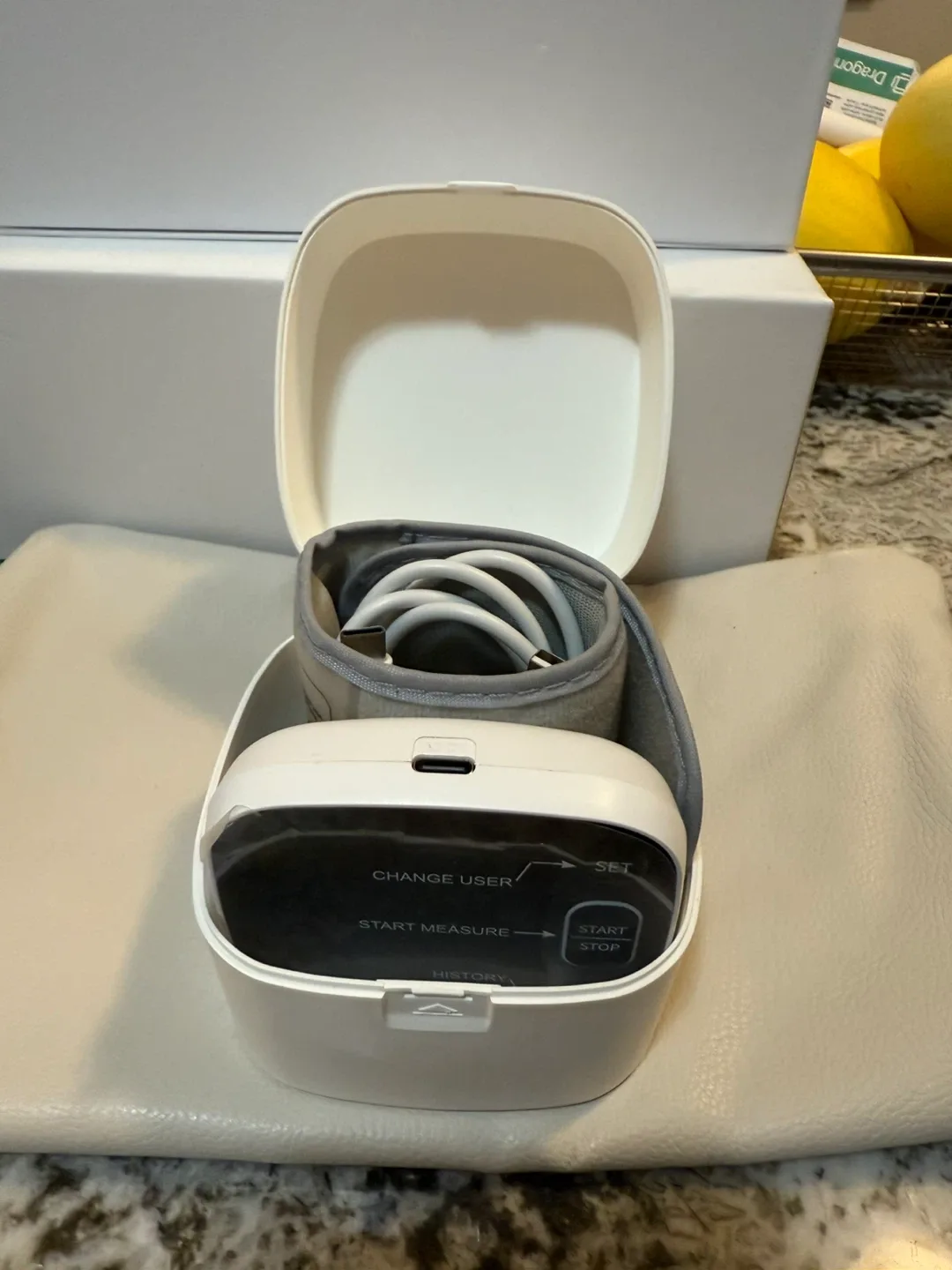 Relado Rechargeable Wrist Blood Pressure Monitor image indicator(2)