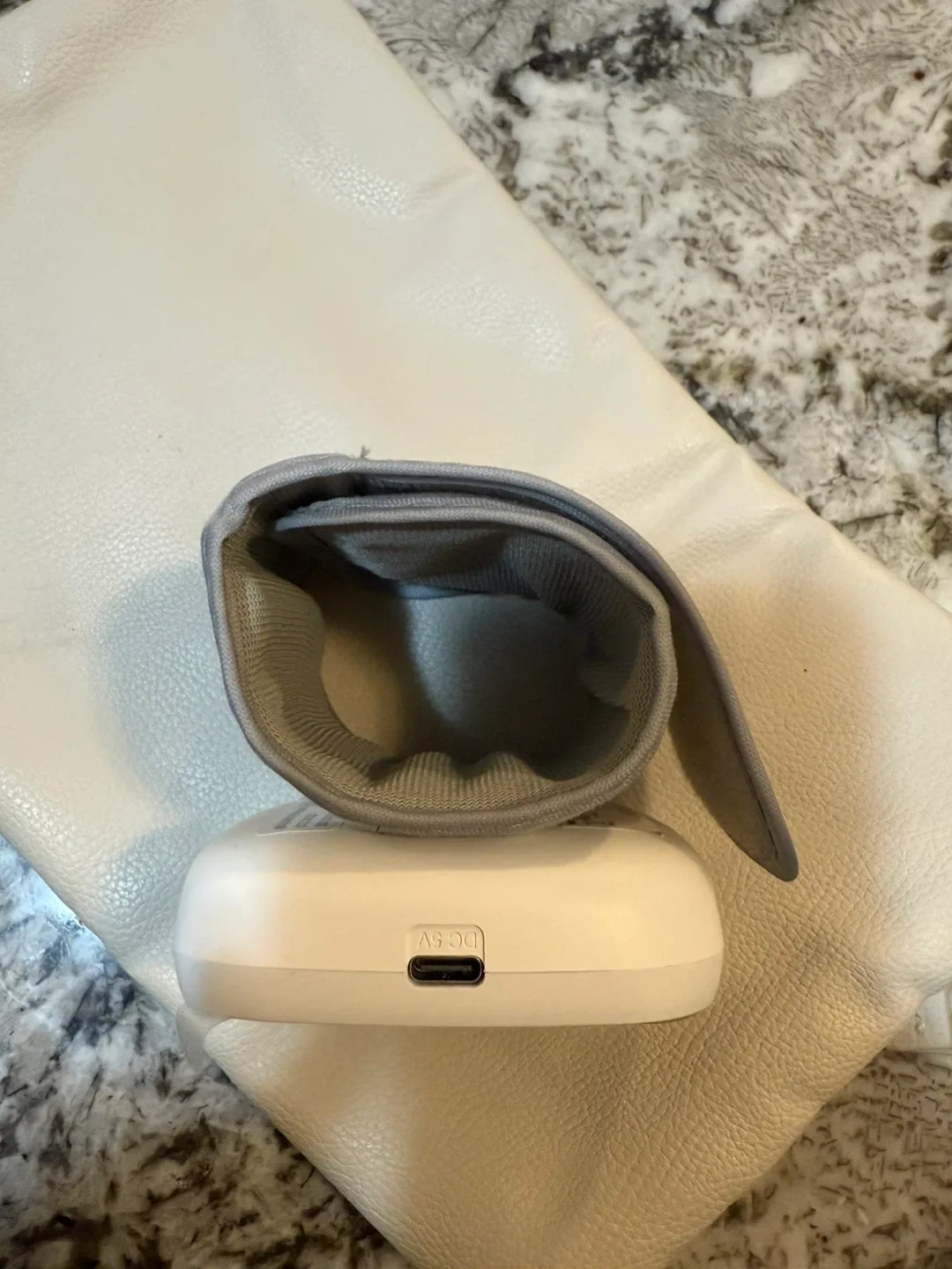 Relado Rechargeable Wrist Blood Pressure Monitor image indicator(5)