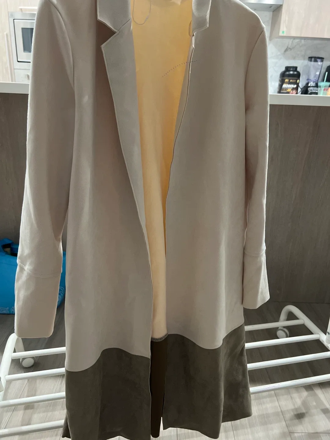 Zara Beige/Brown Coat - Size M image indicator(3)