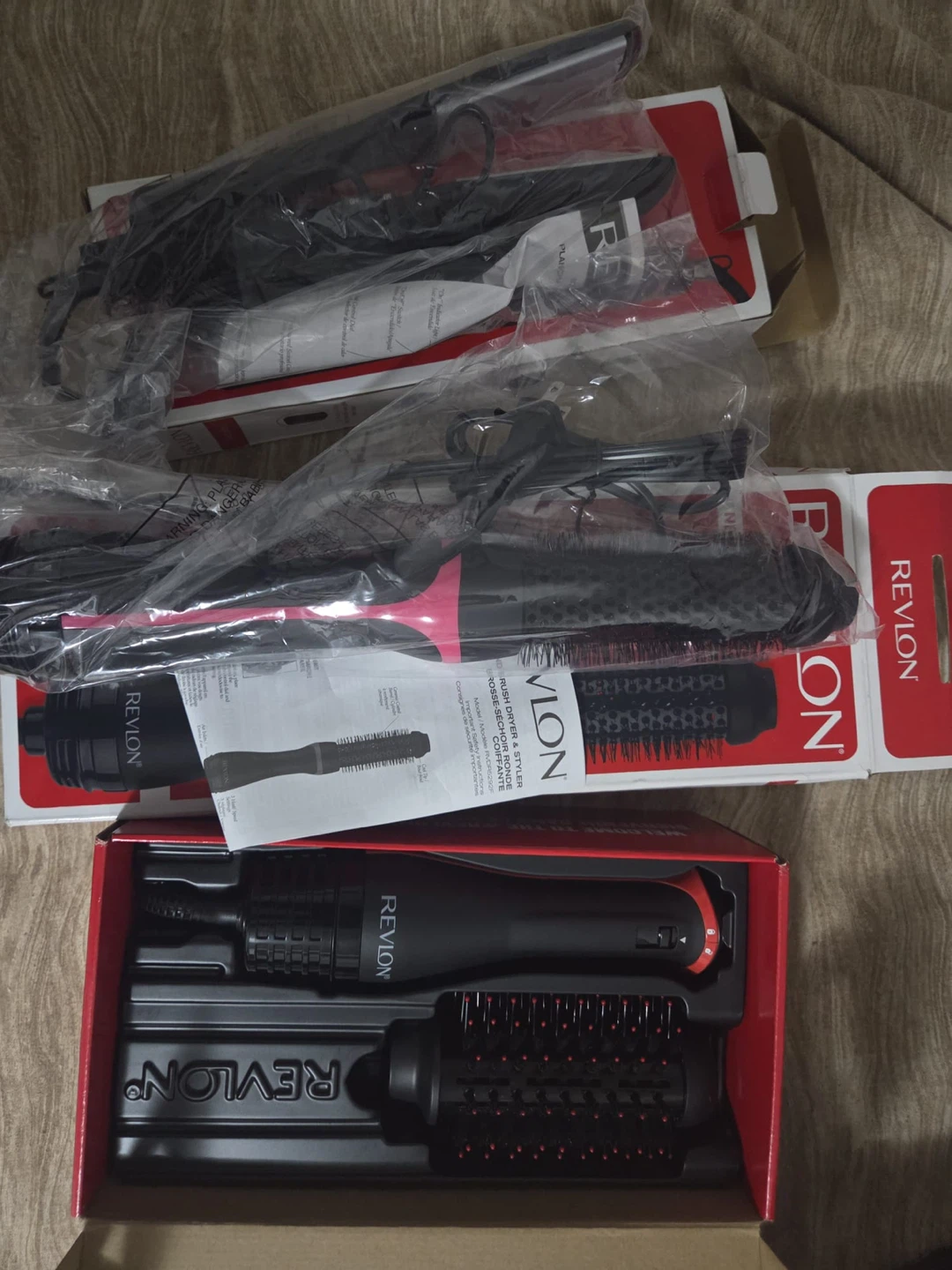 Revlon One-Step Hair Dryer & Volumizer Set - New - photo 2