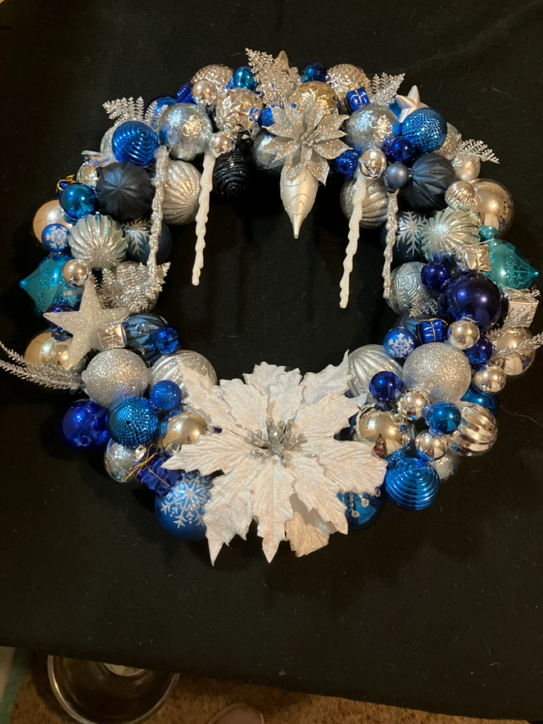 Handmade Christmas Ornament Wreath - photo 3