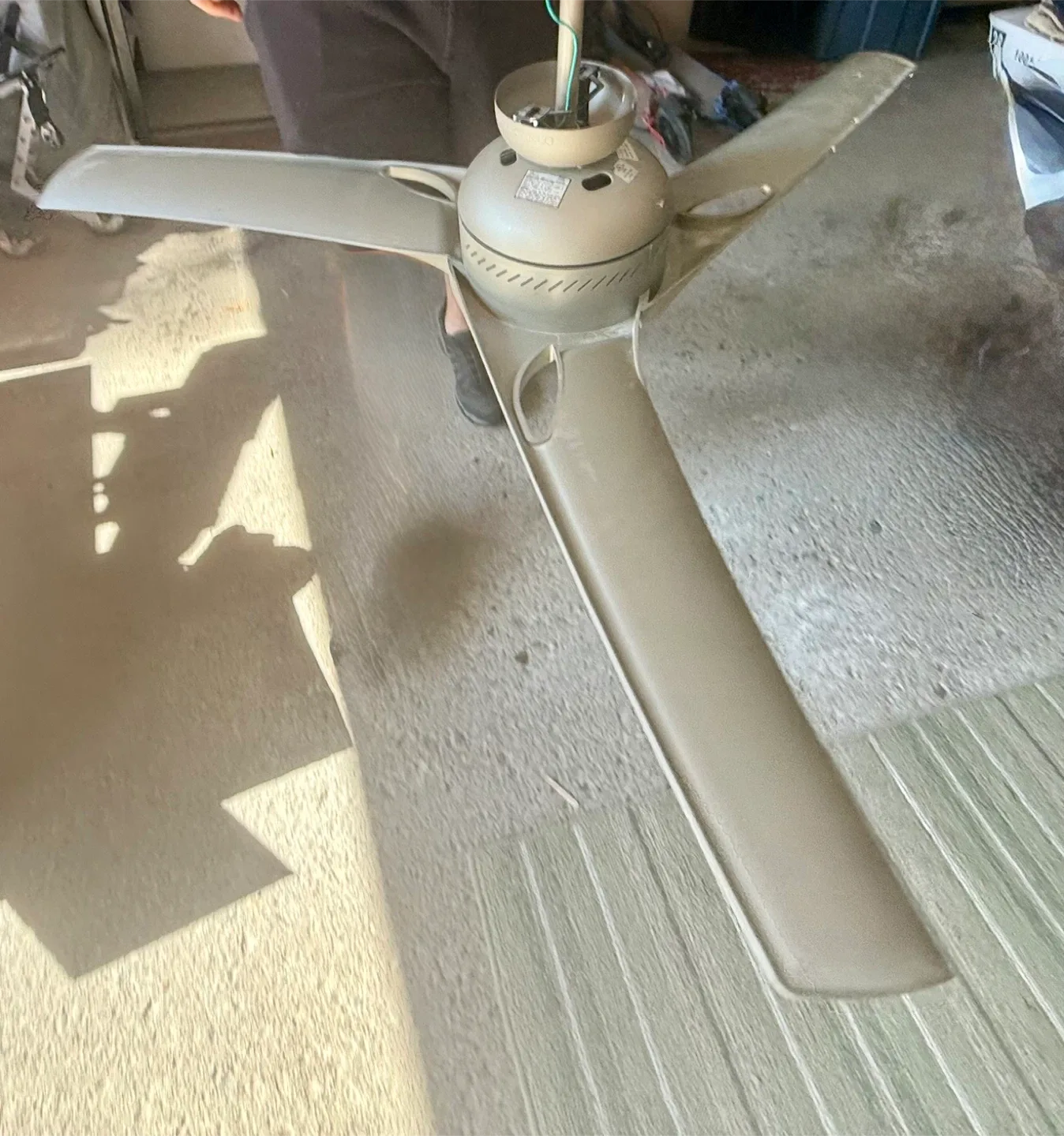 Modern 3-Blade Ceiling Fan - Beige image indicator(4)